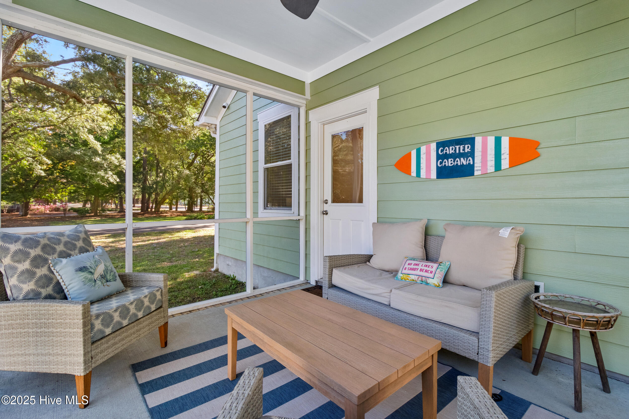 100537622 | Photo 32