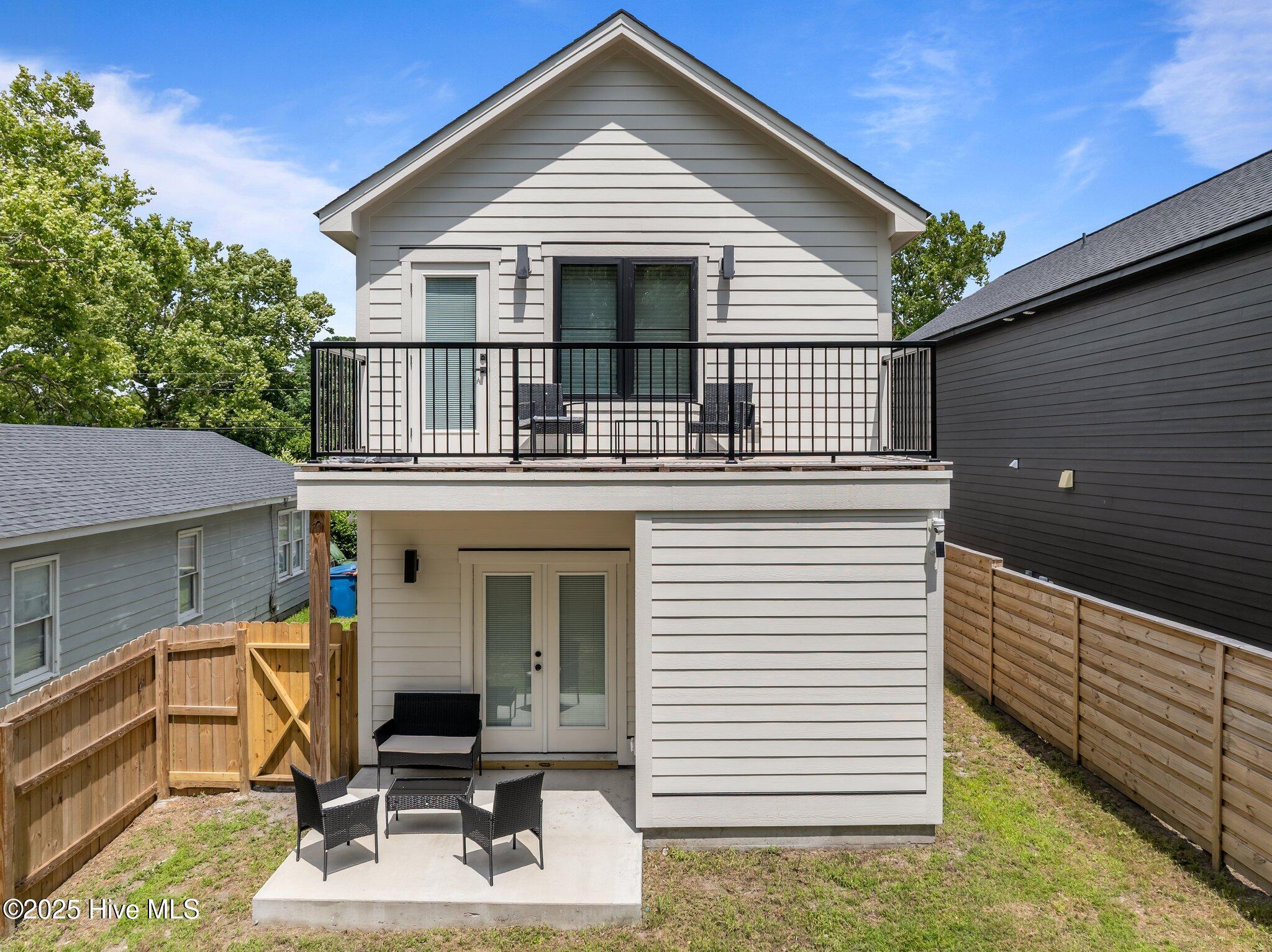 100536872 | Photo 72