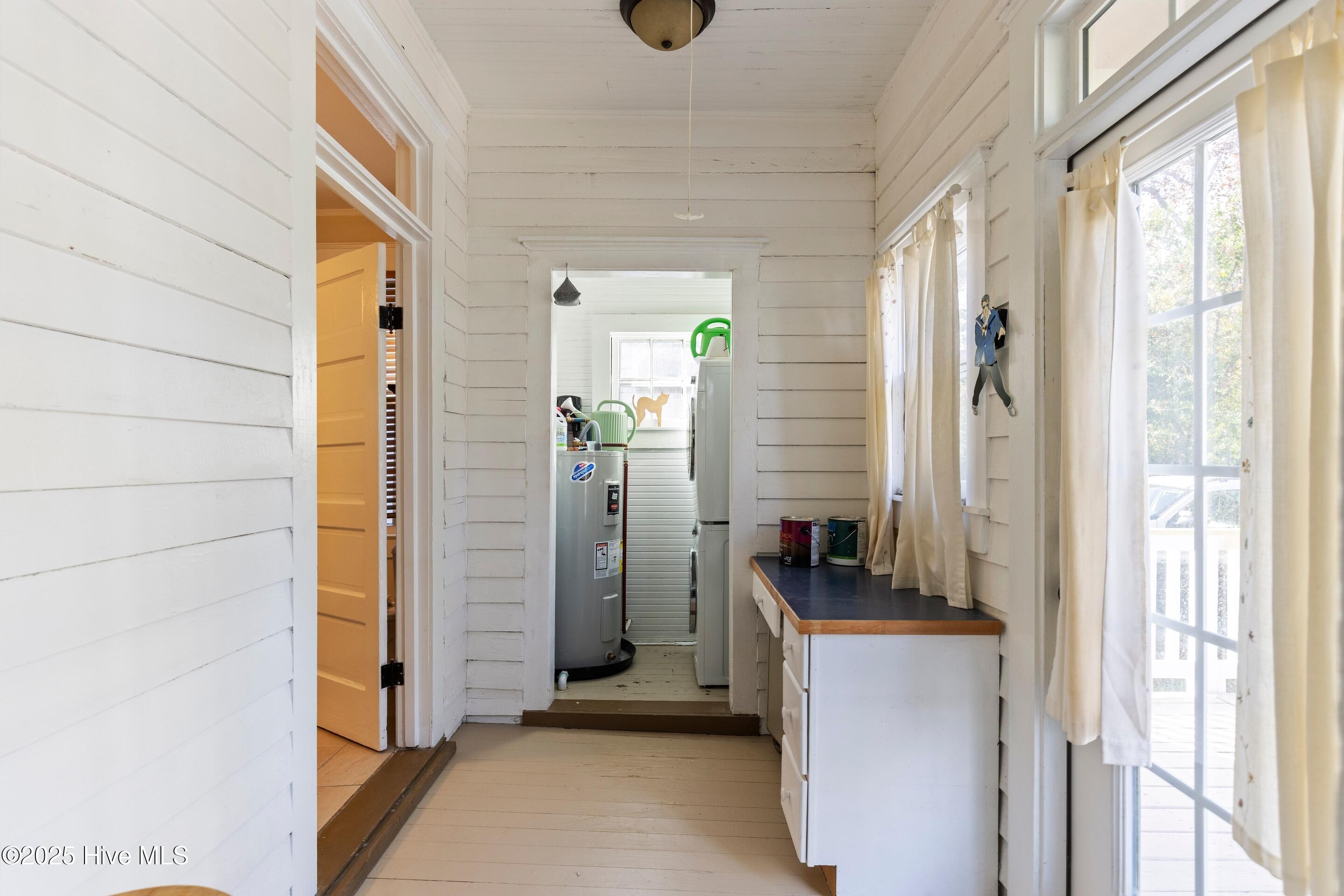 100541674 | Photo 32