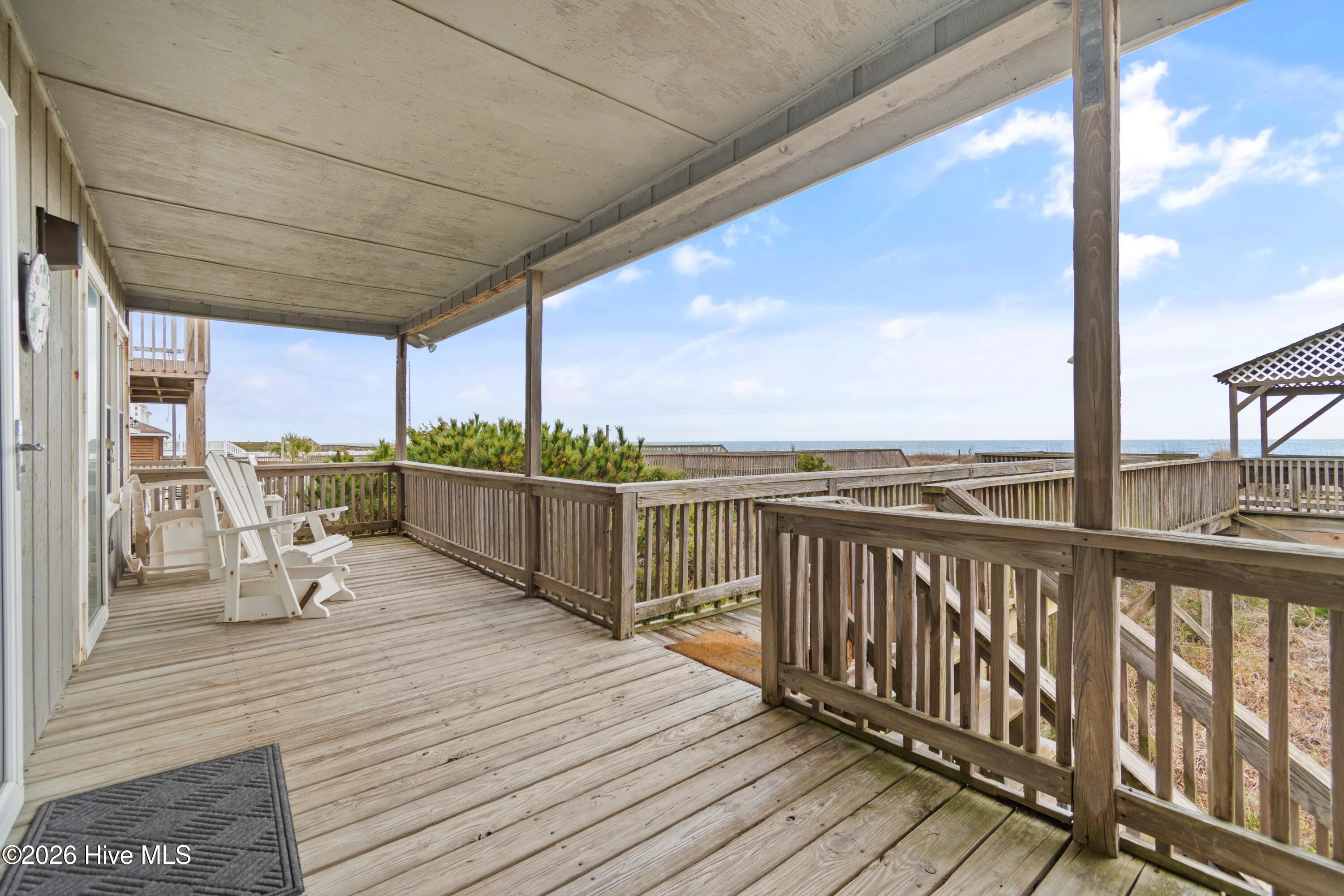 1099 Ocean Boulevard W, Holden Beach, NC, 28462