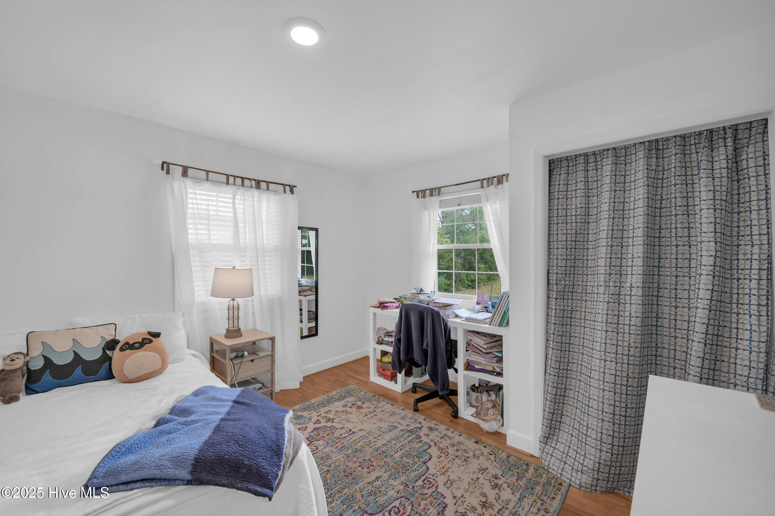 100562736 | Photo 21