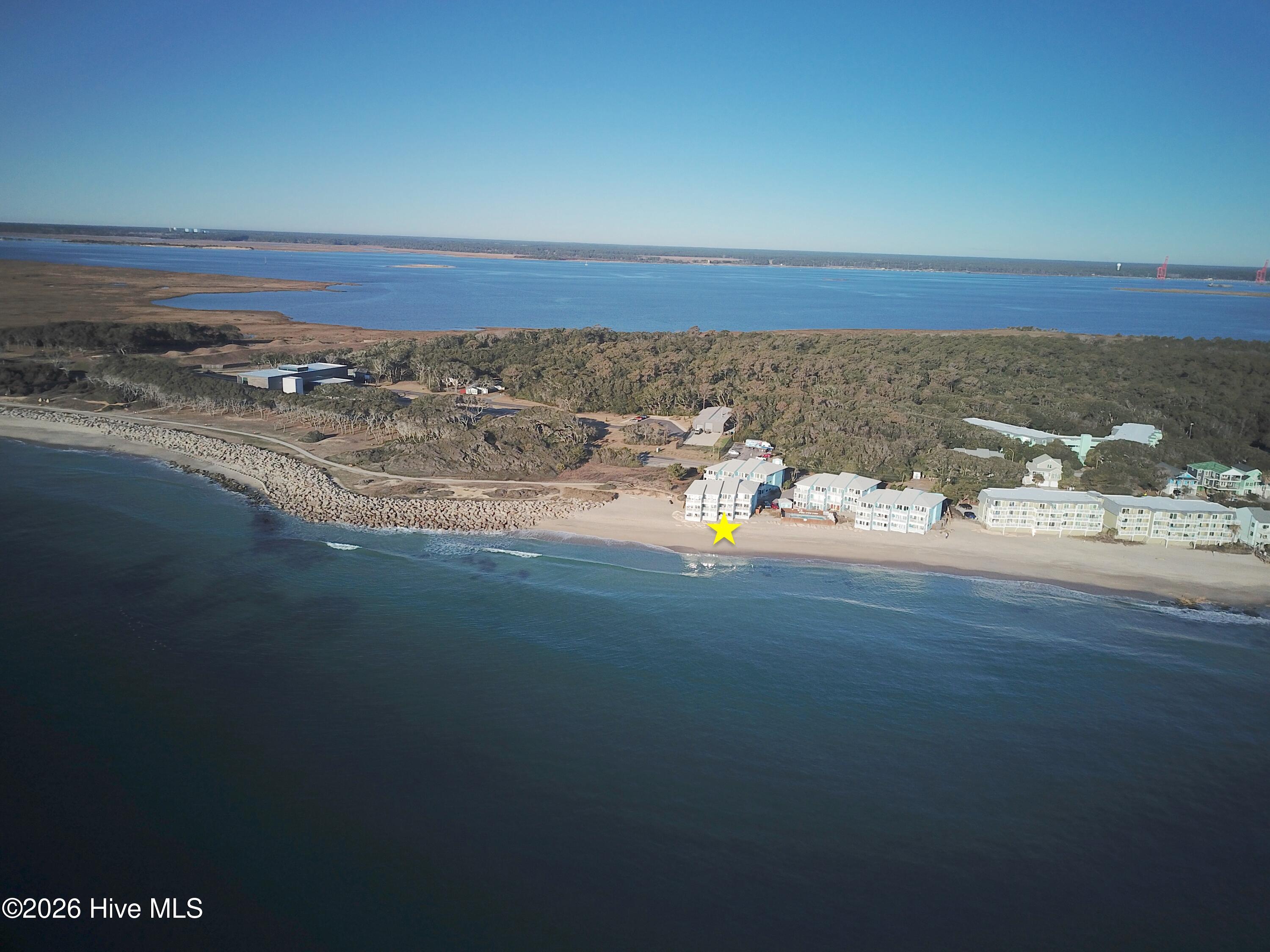 100550849 | Photo 16