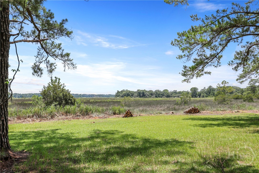 5747 Ogeechee Road, Savannah, GA, 31405