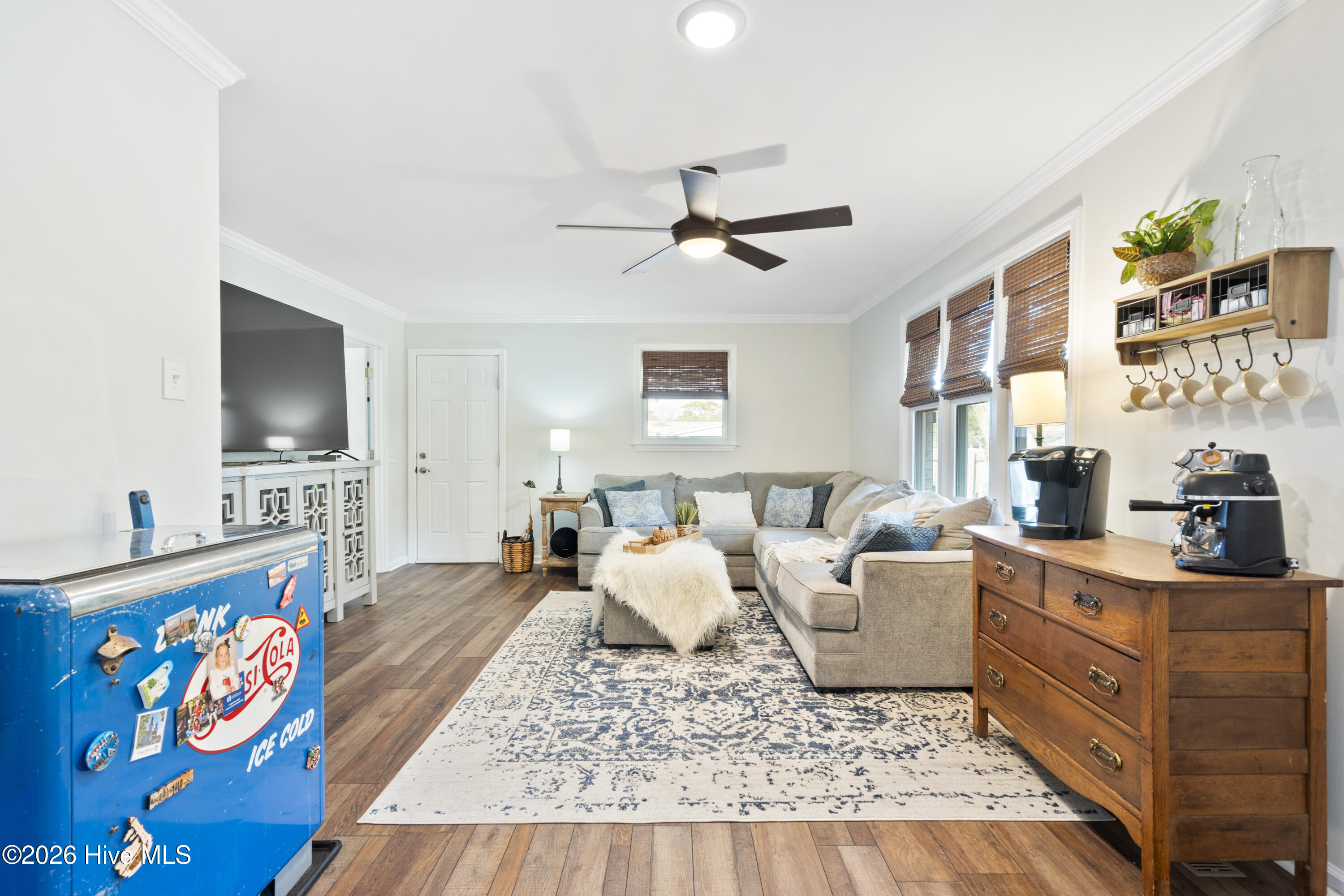 100555391 | Photo 21