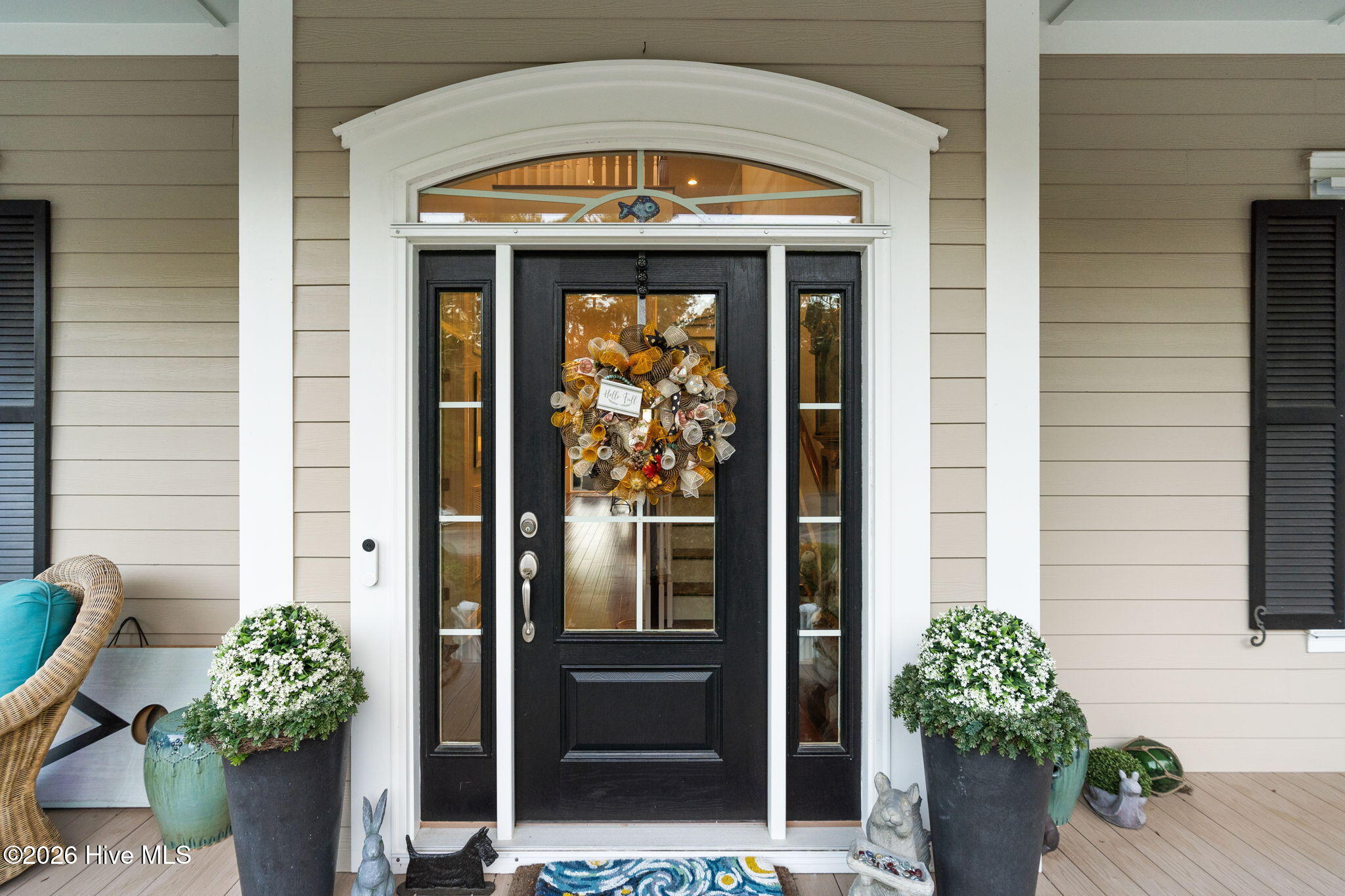 100549947 | Photo 11