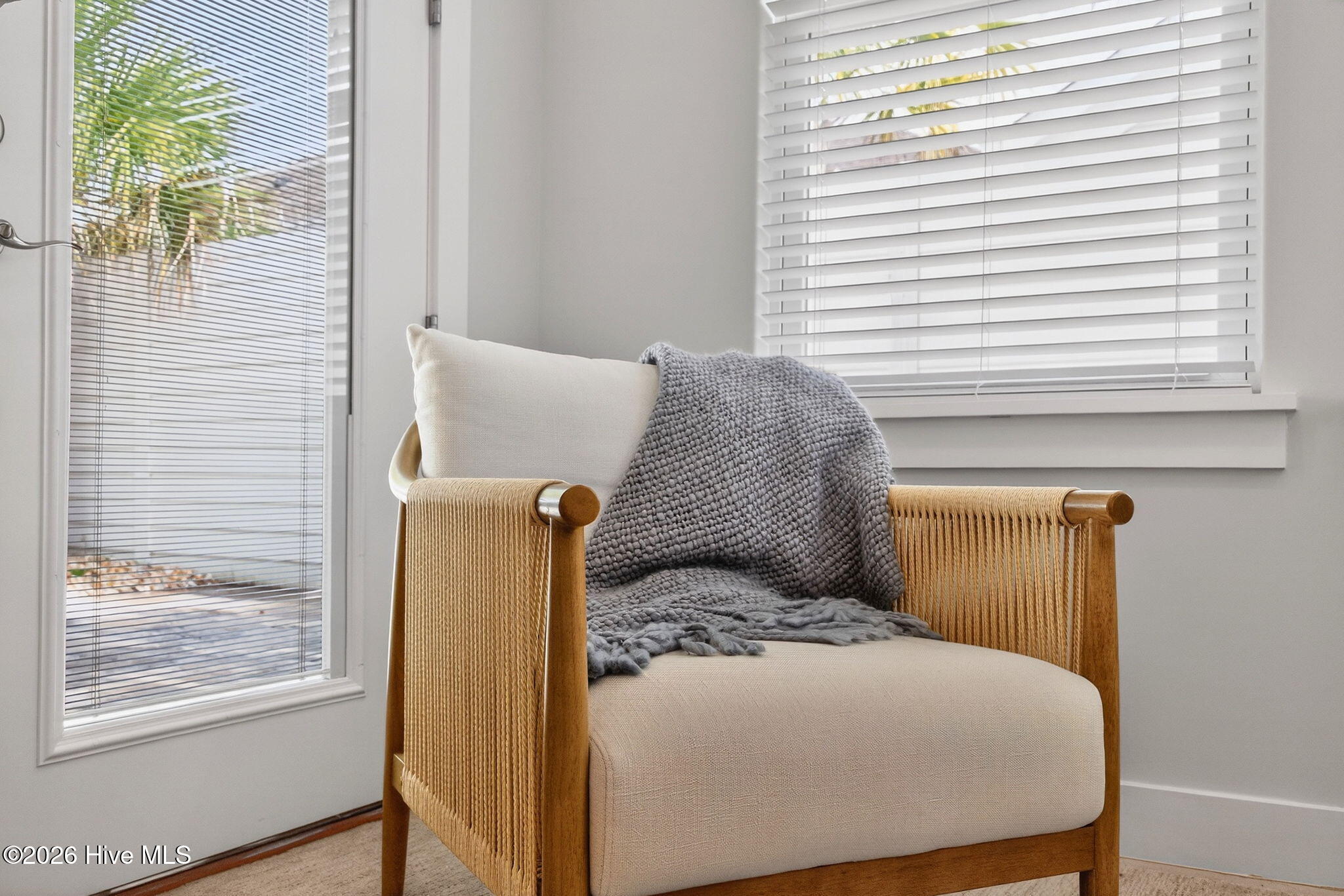 100559730 | Photo 33