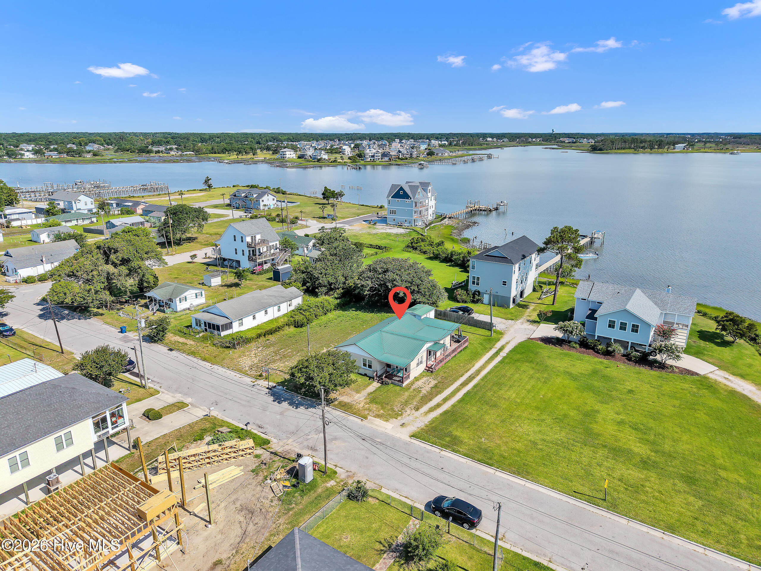 1004 Avery Street,Morehead City