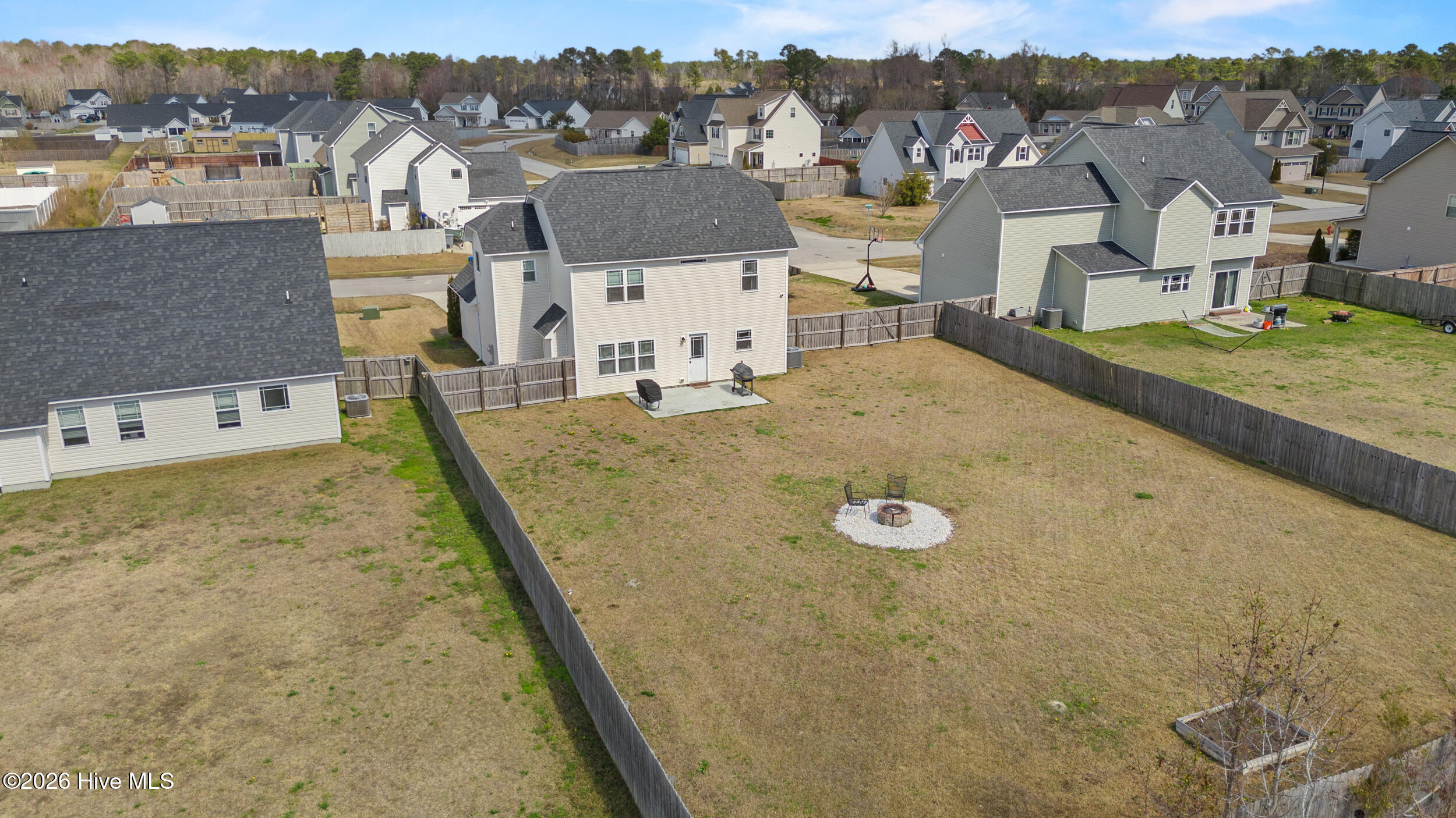 100558601 | Photo 37