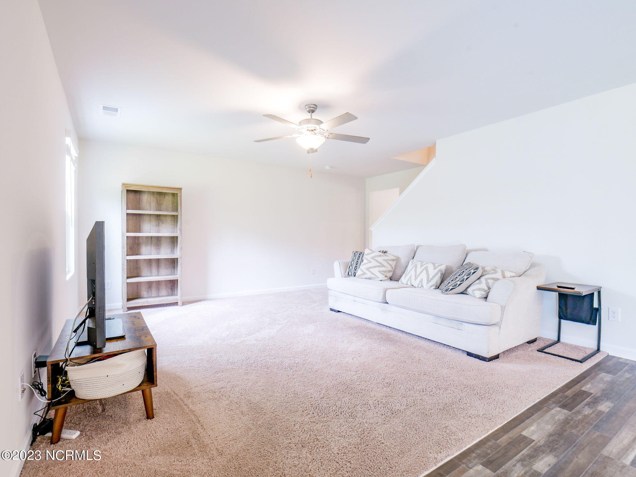 100539301 | Photo 11