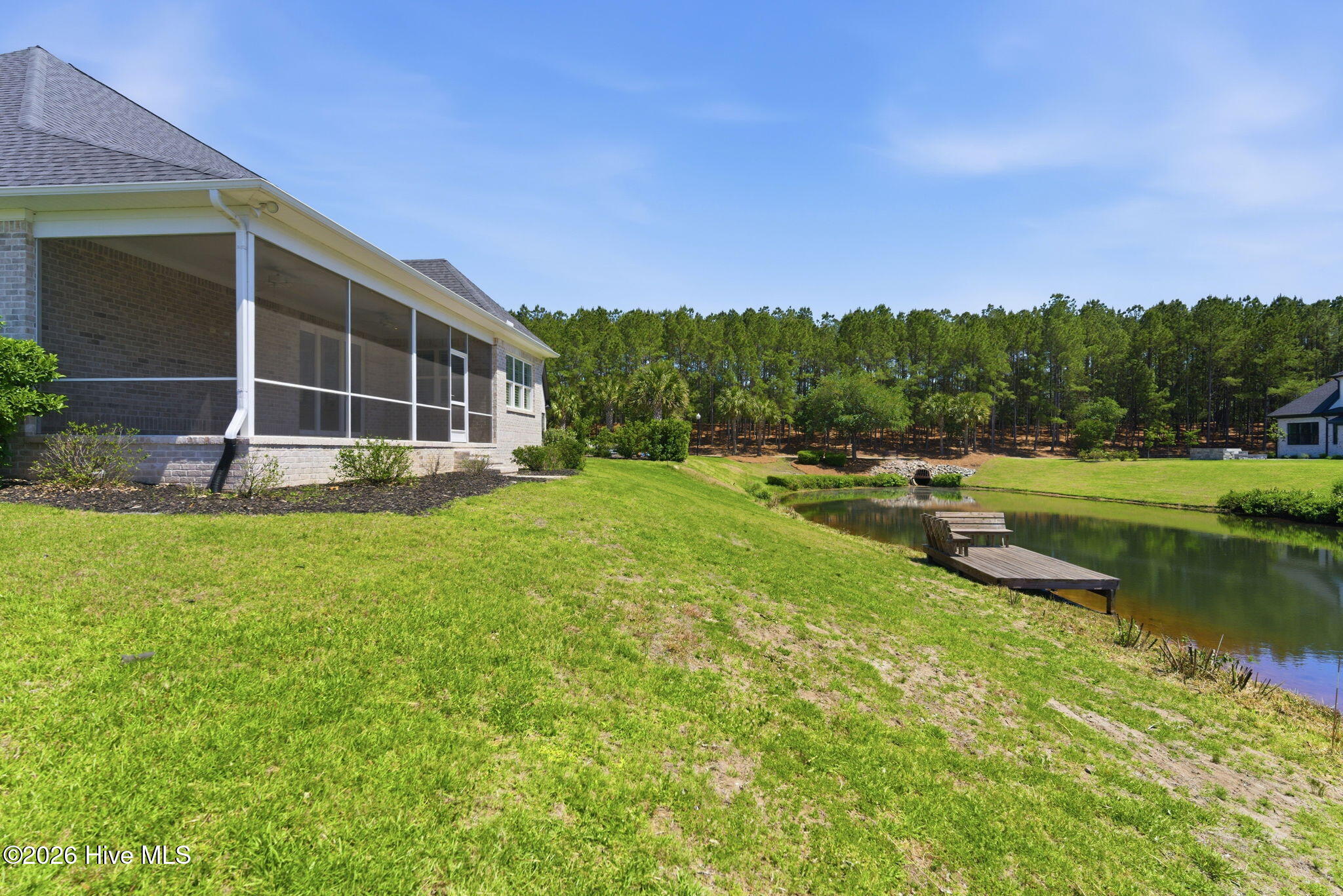 100543119 | Photo 45