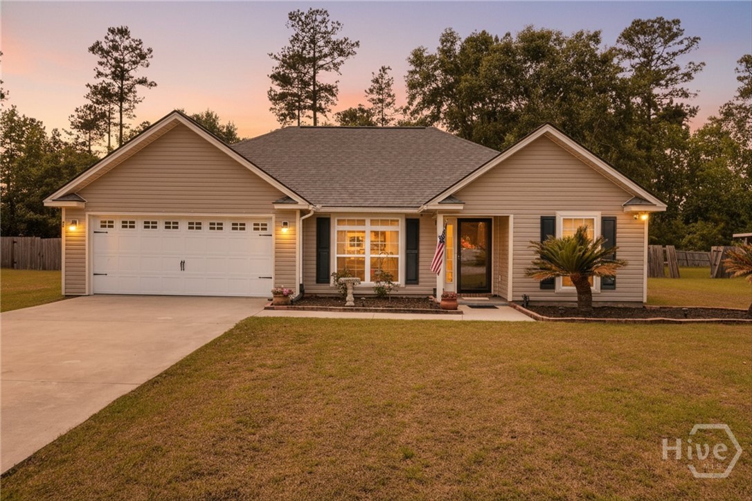 Homes for sale in Ellabell, GA | 40 Jr Dr, Ellabell, GA 31308 | MLS# SA355458