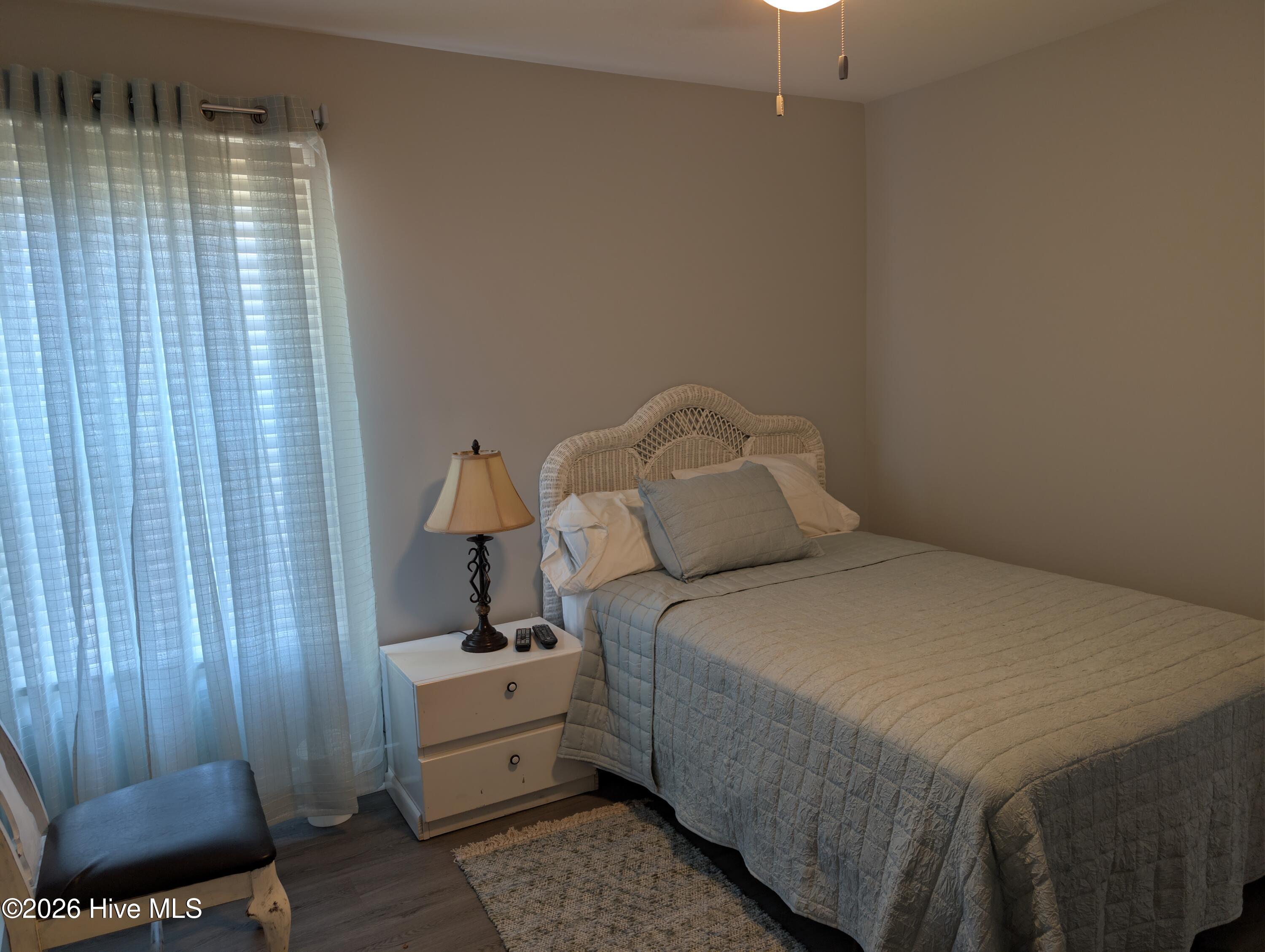 100566203 | Photo 13