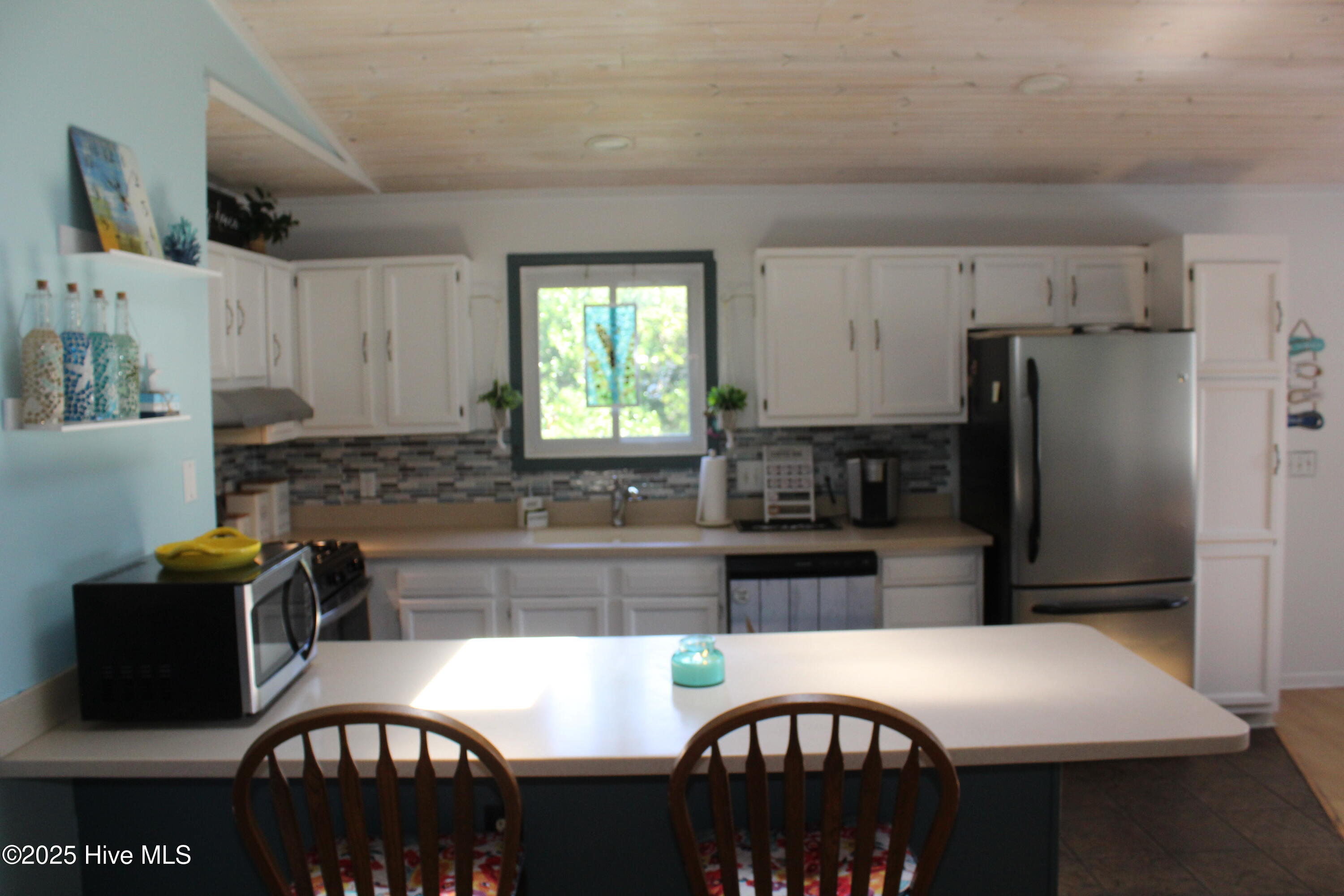504 Greenville Avenue, Carolina Beach, NC 28428 – photo 12: IMG_9556