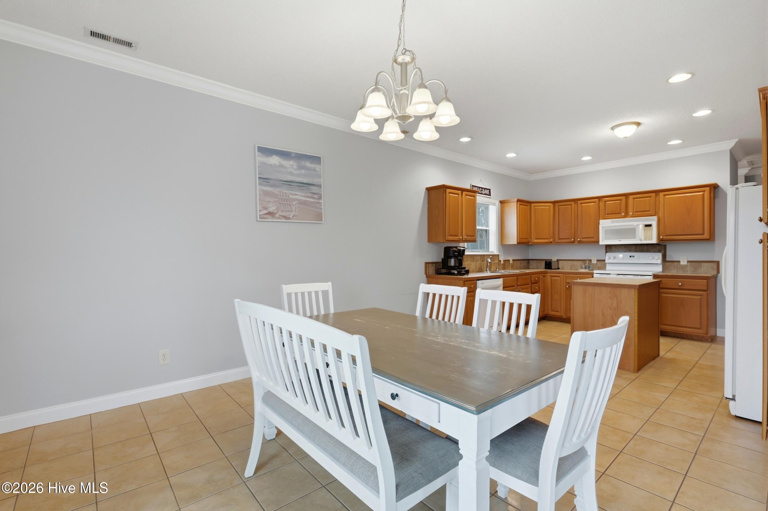 100557500 | Photo 15