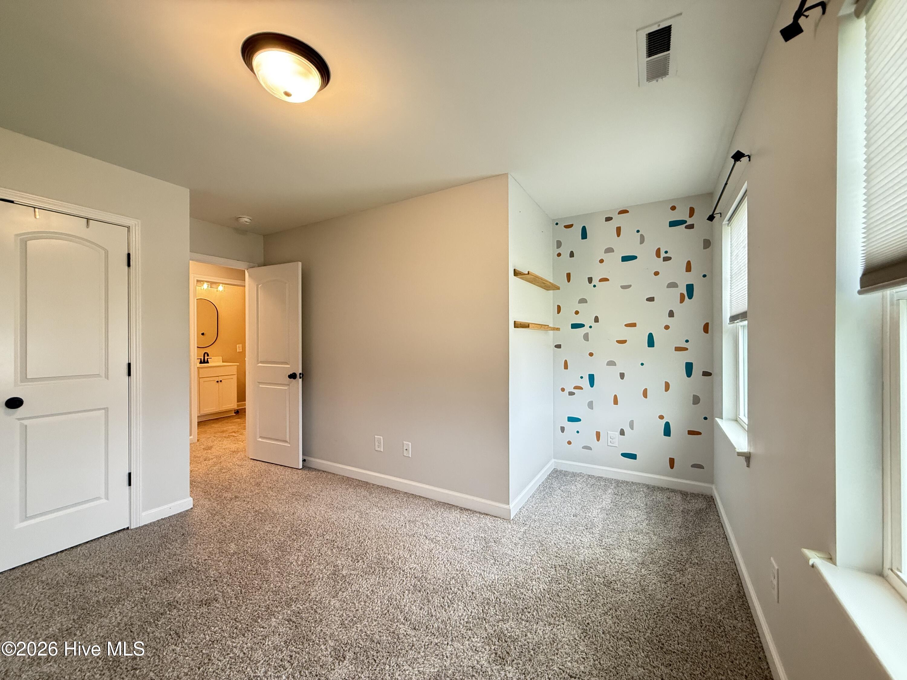 303 Breezeway Drive,Sneads Ferry