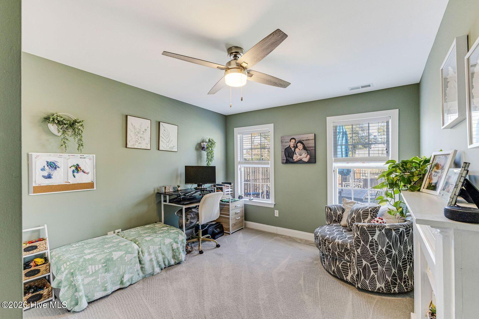 100548177 | Photo 20