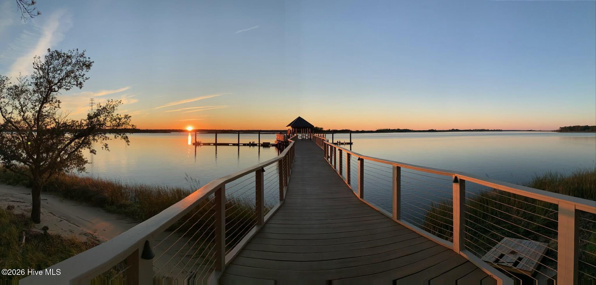 100560299 | Photo 135