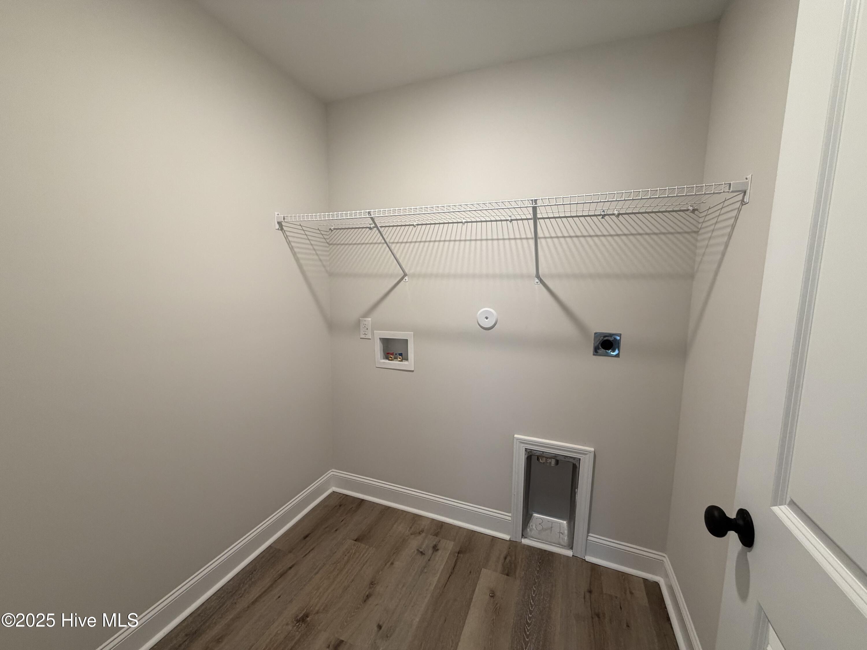 100525999 | Photo 20