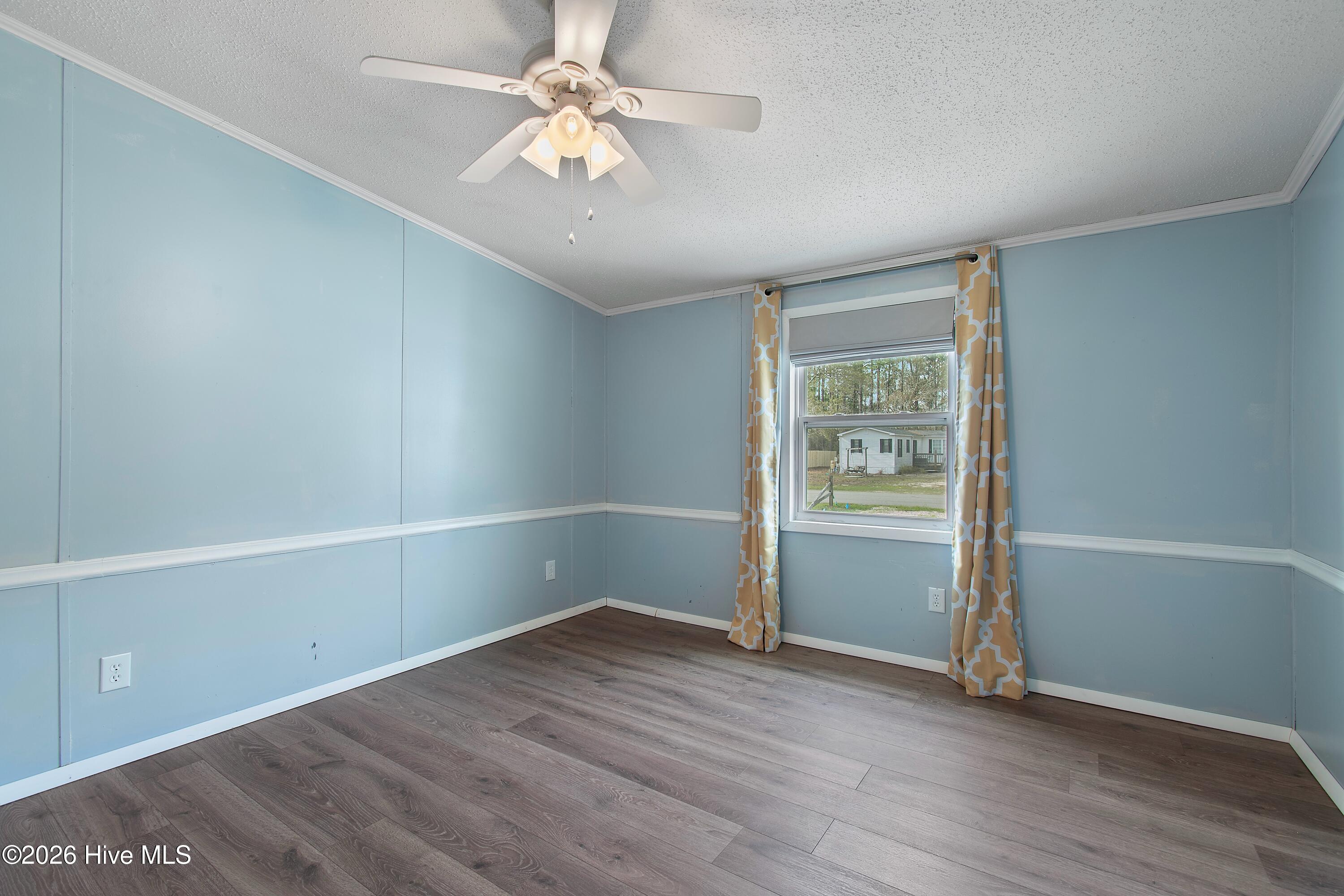 100560053 | Photo 19