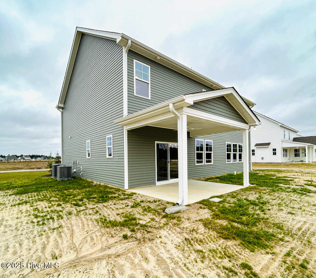 100510036 | Photo 70