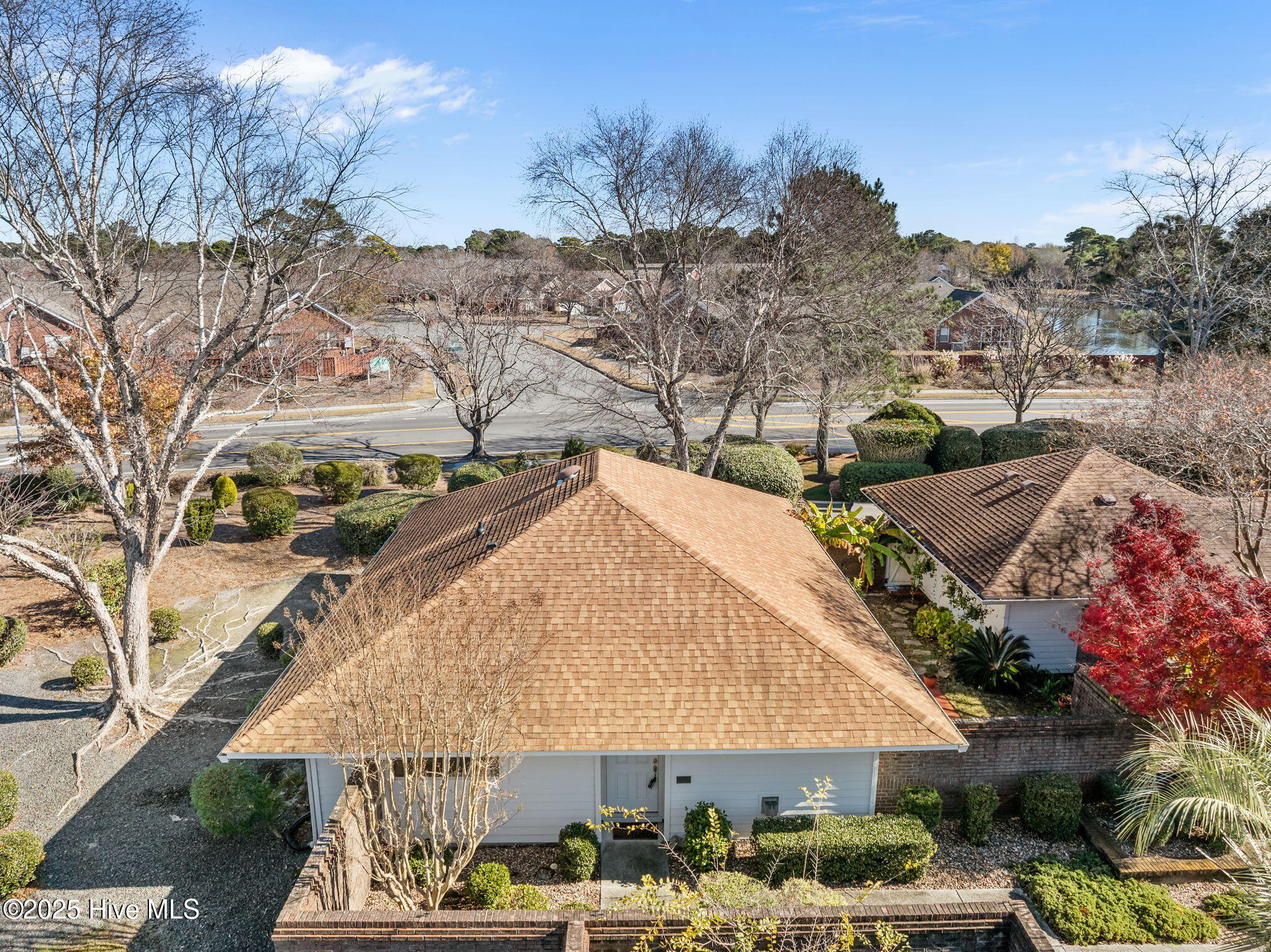 100544988 | Photo 47