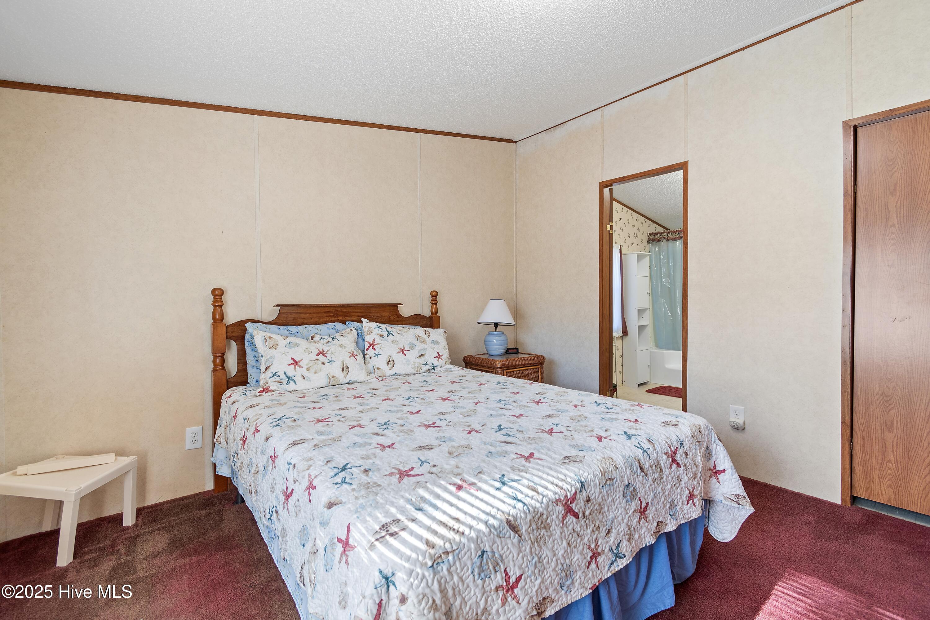 100546614 | Photo 14