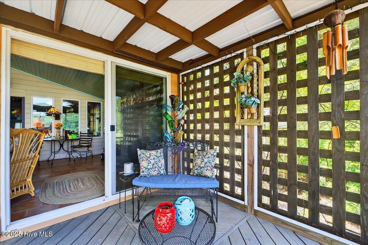 100517839 | Photo 52