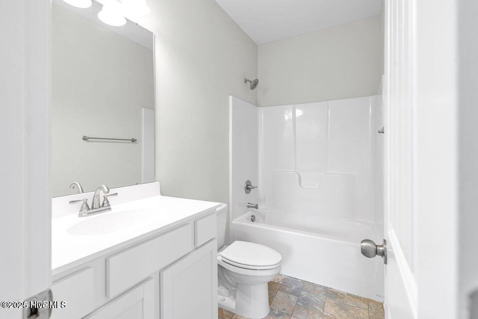 100541742 | Photo 32