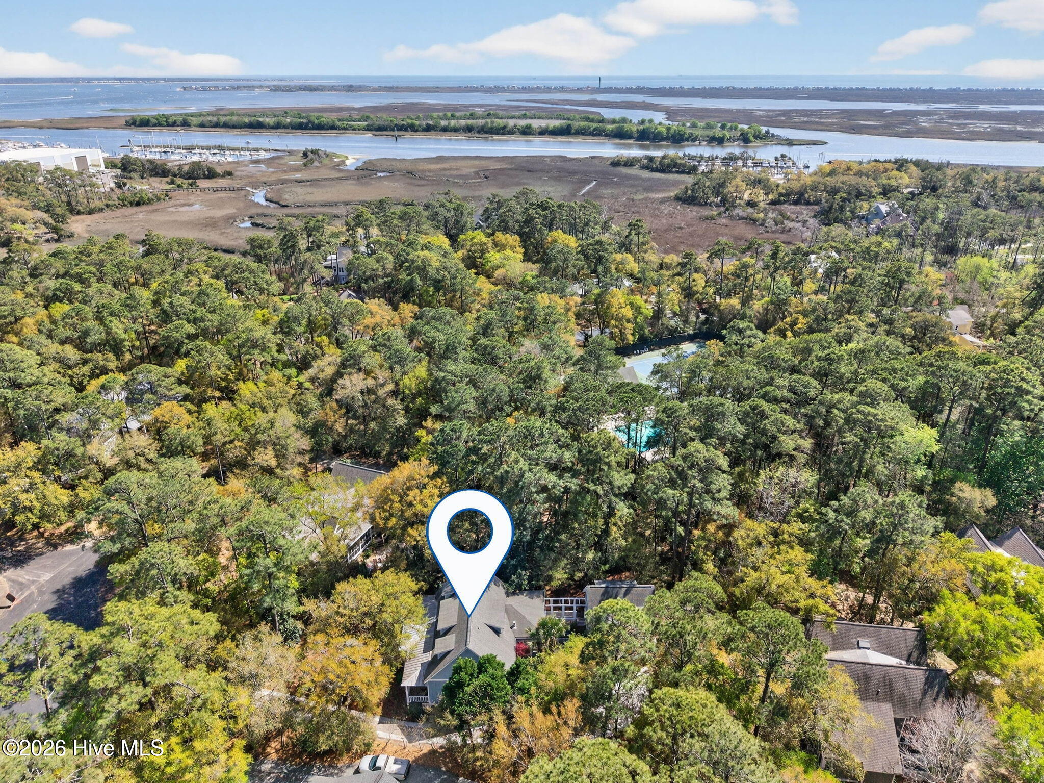 100564993 | Photo 57