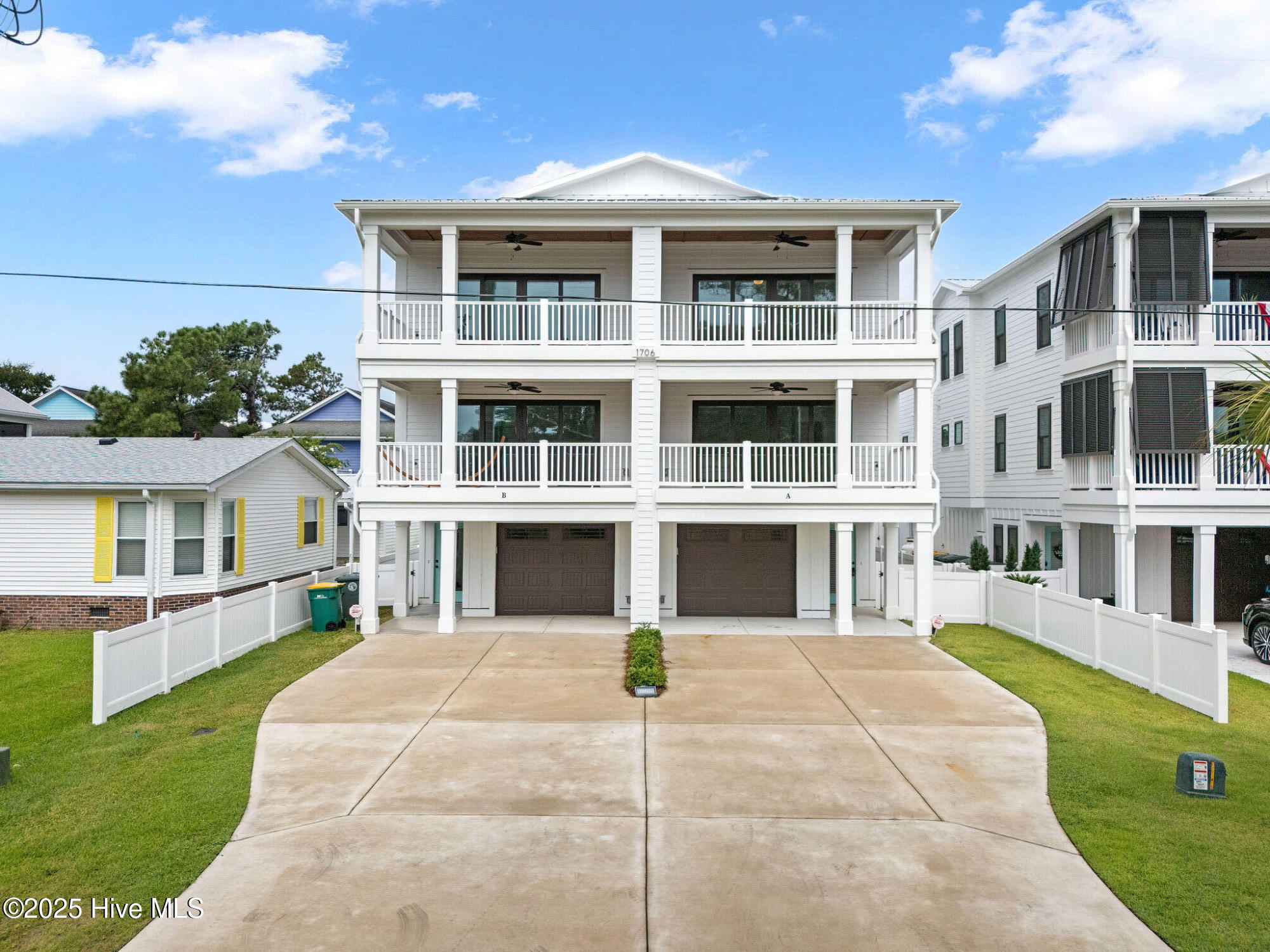 100538884 | Photo 64