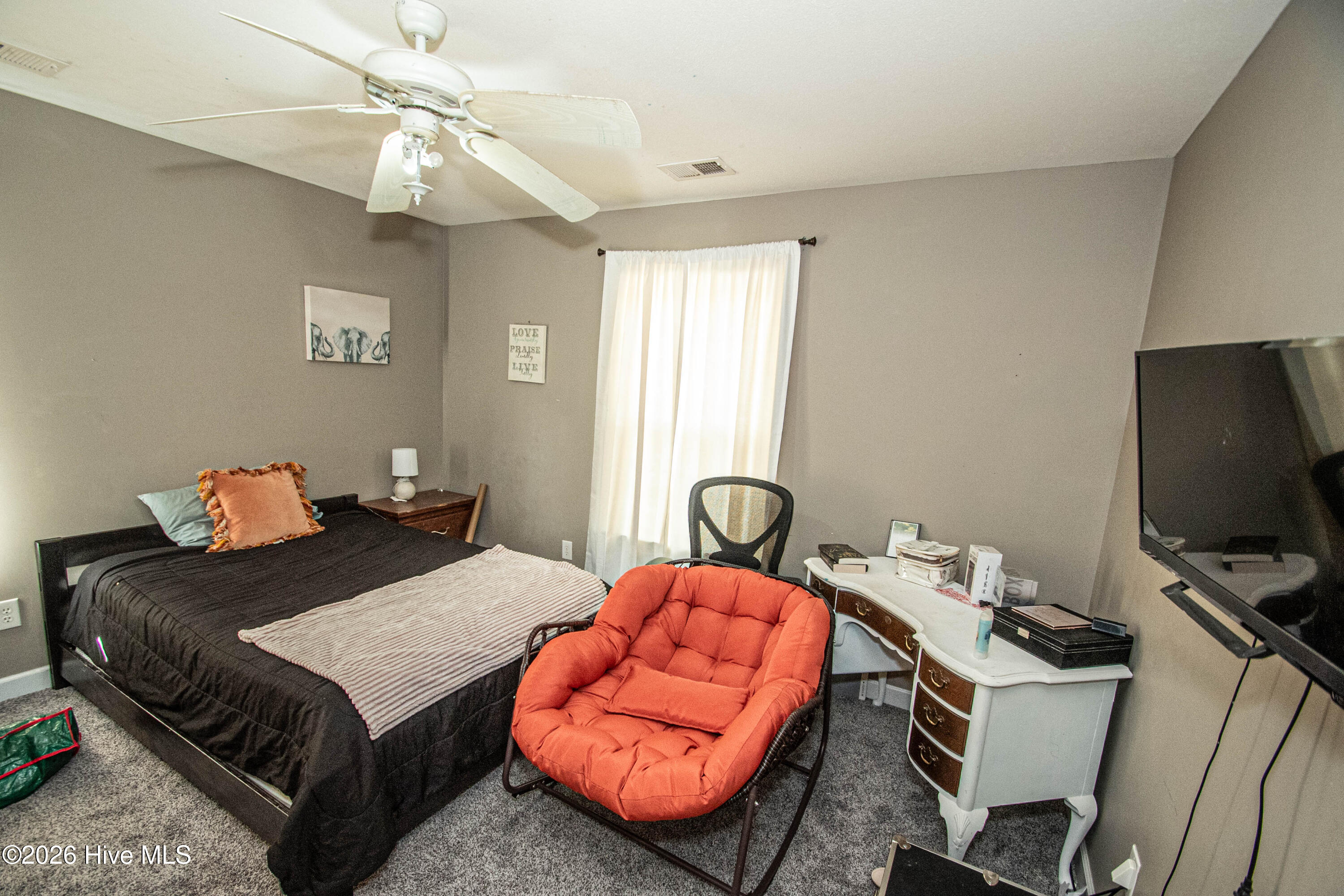 100553026 | Photo 60