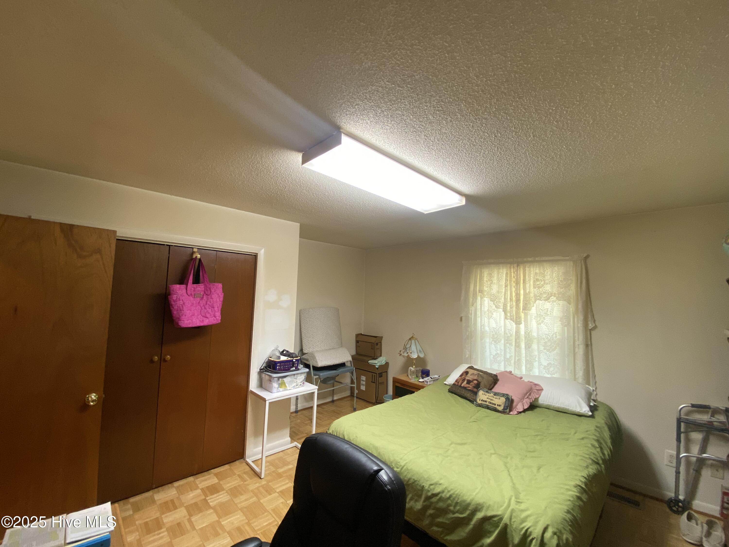 100521634 | Photo 27