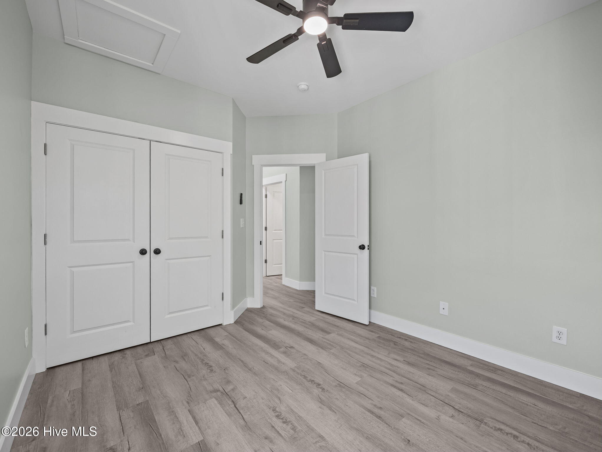 100566341 | Photo 54