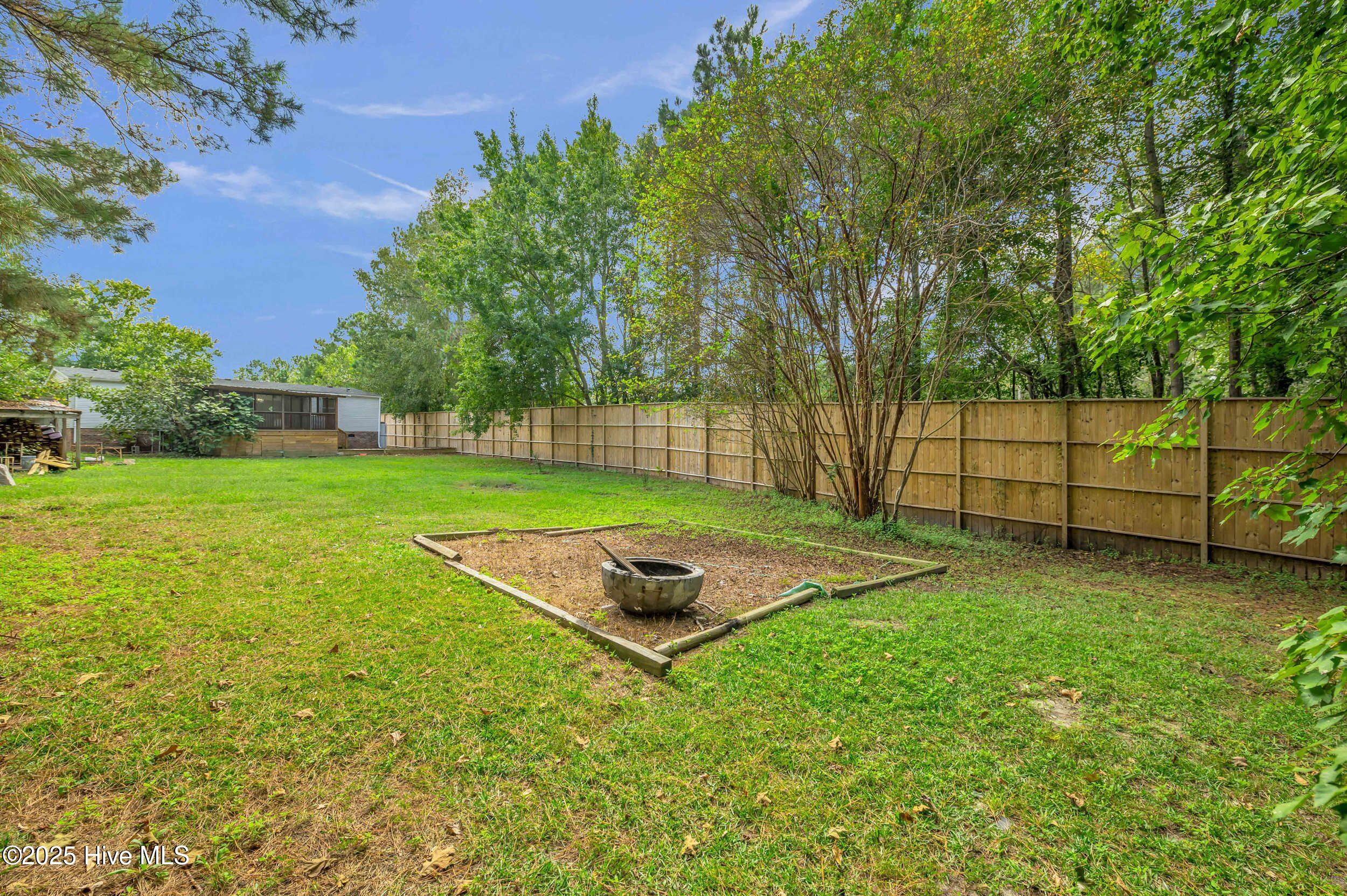 100534761 | Photo 34