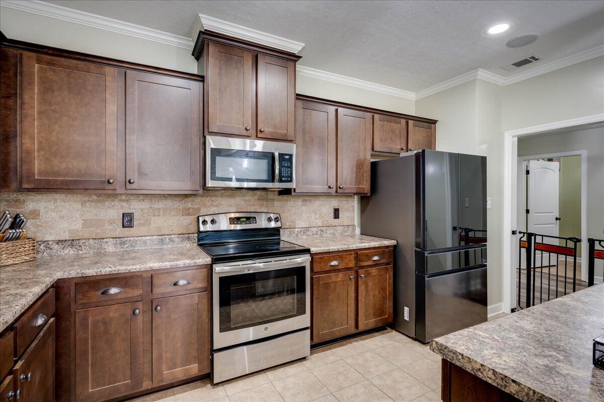 4076 Pullman Circle