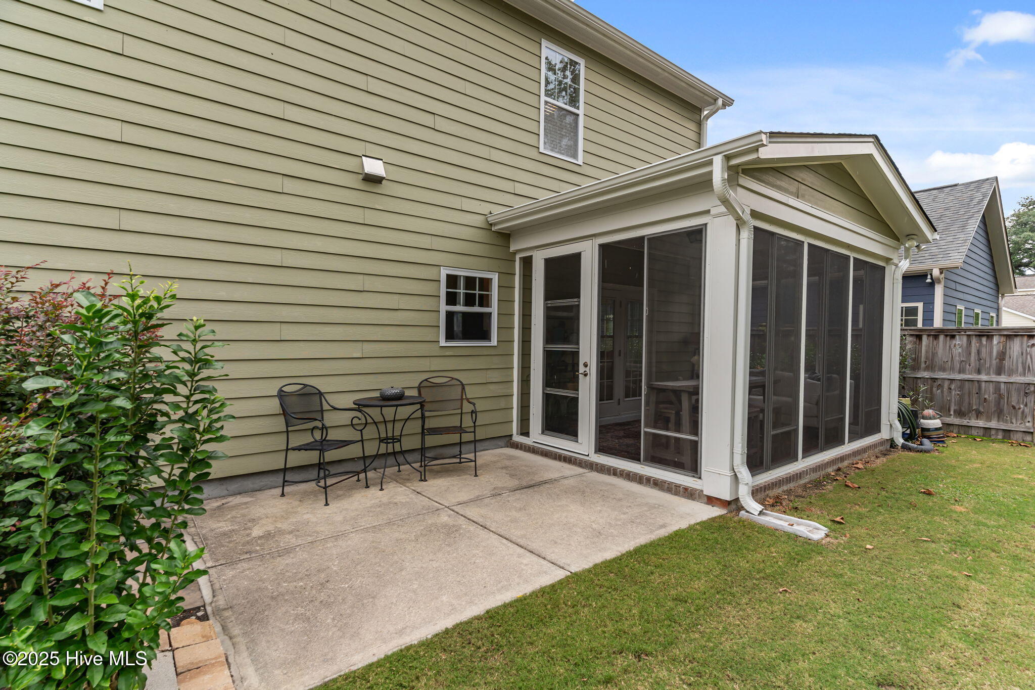 100535481 | Photo 34