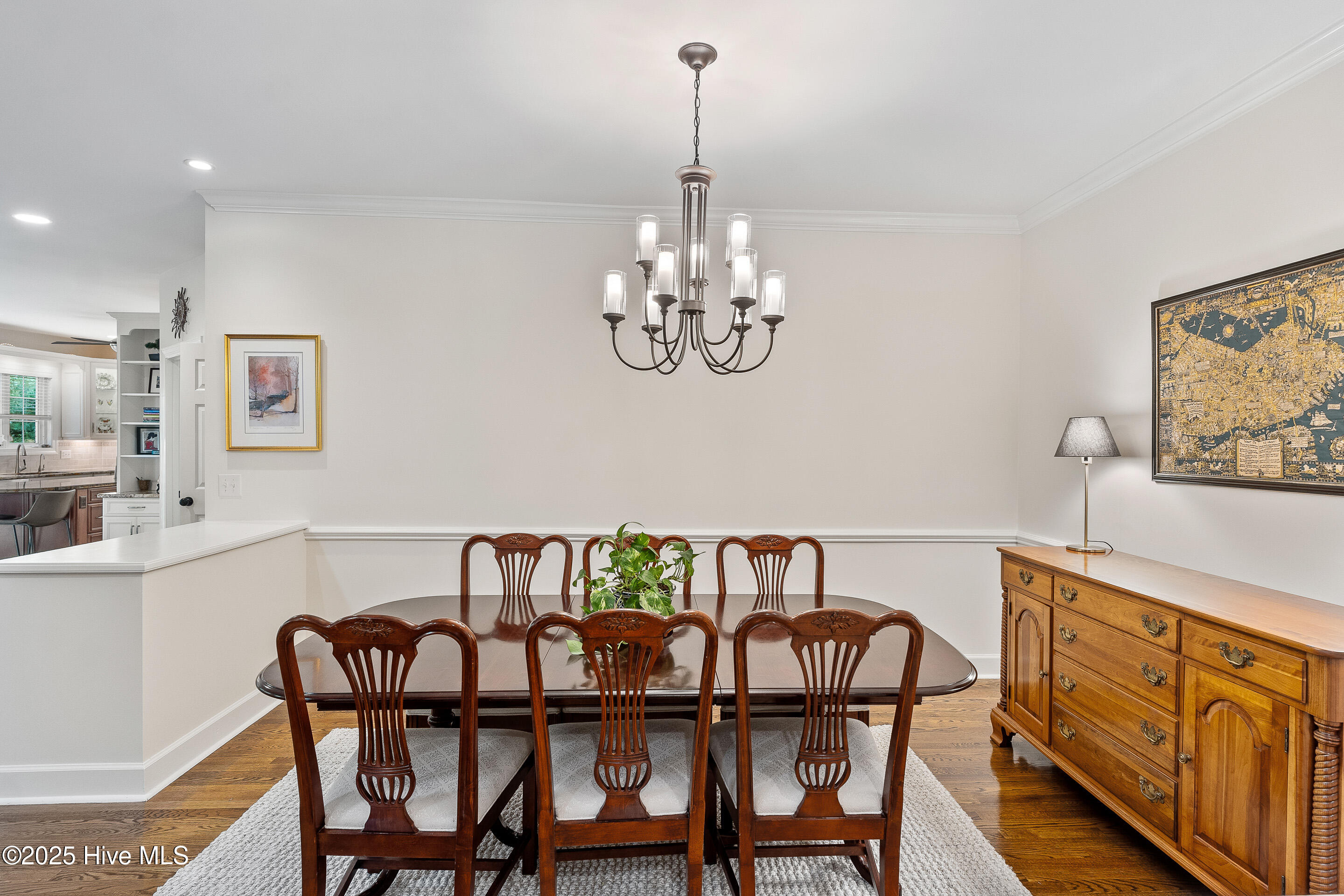 100549732 | Photo 17