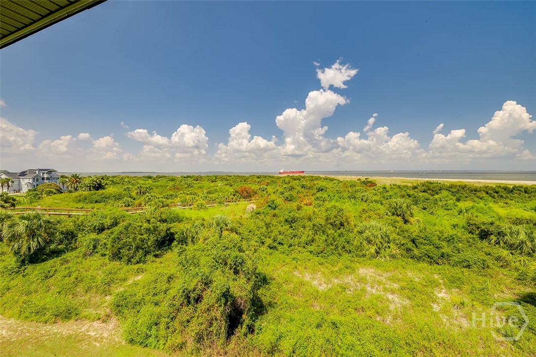 Direct Oceanview Watch the ships go by