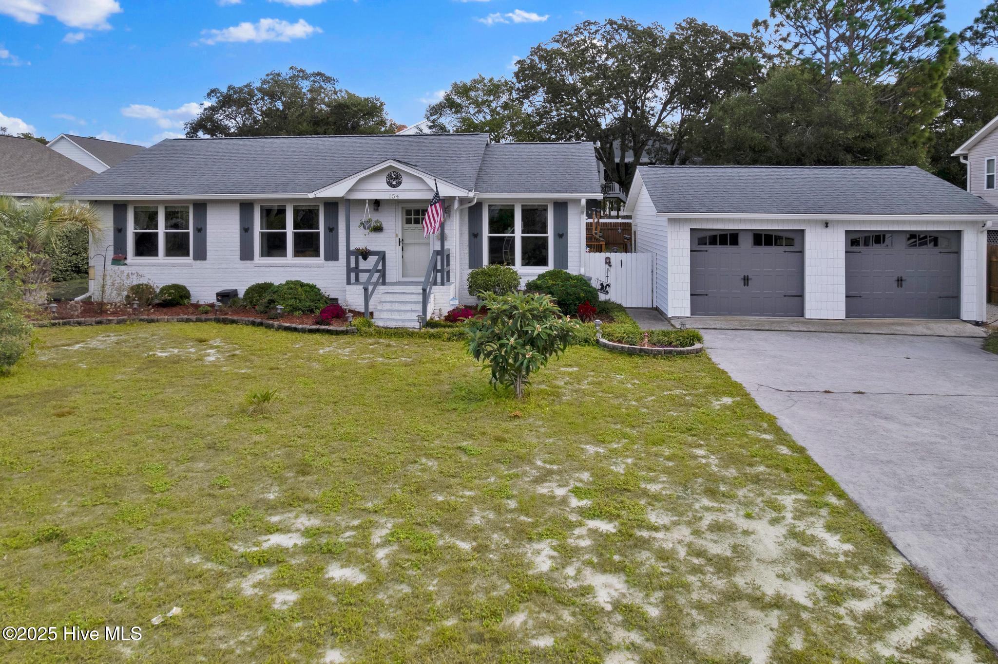 100540087 | Photo 41