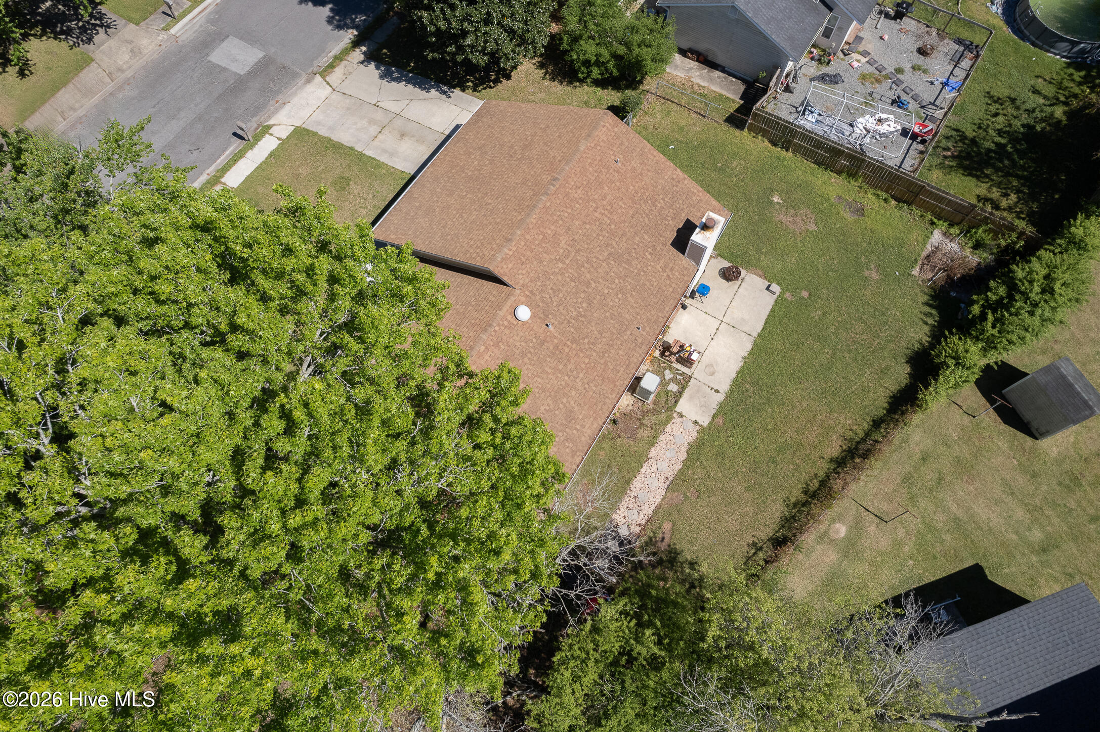 100566387 | Photo 47