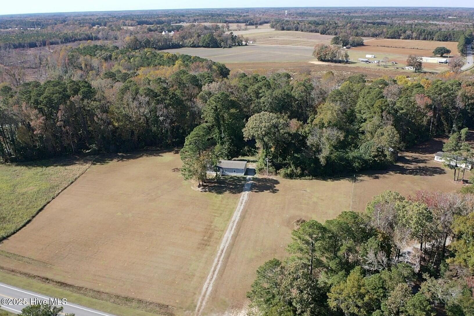 100541262 | Photo 40