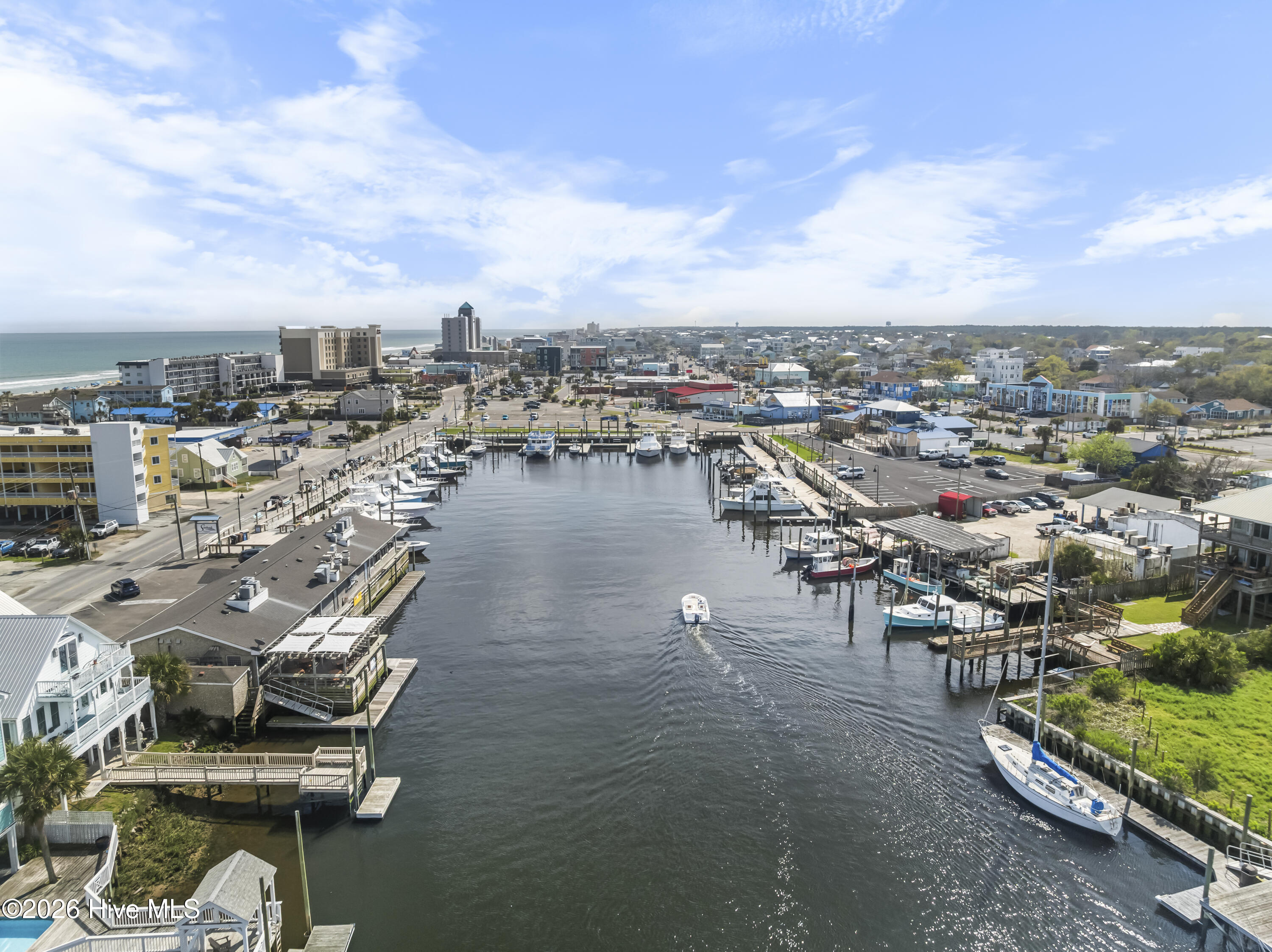 100566755 | Photo 49