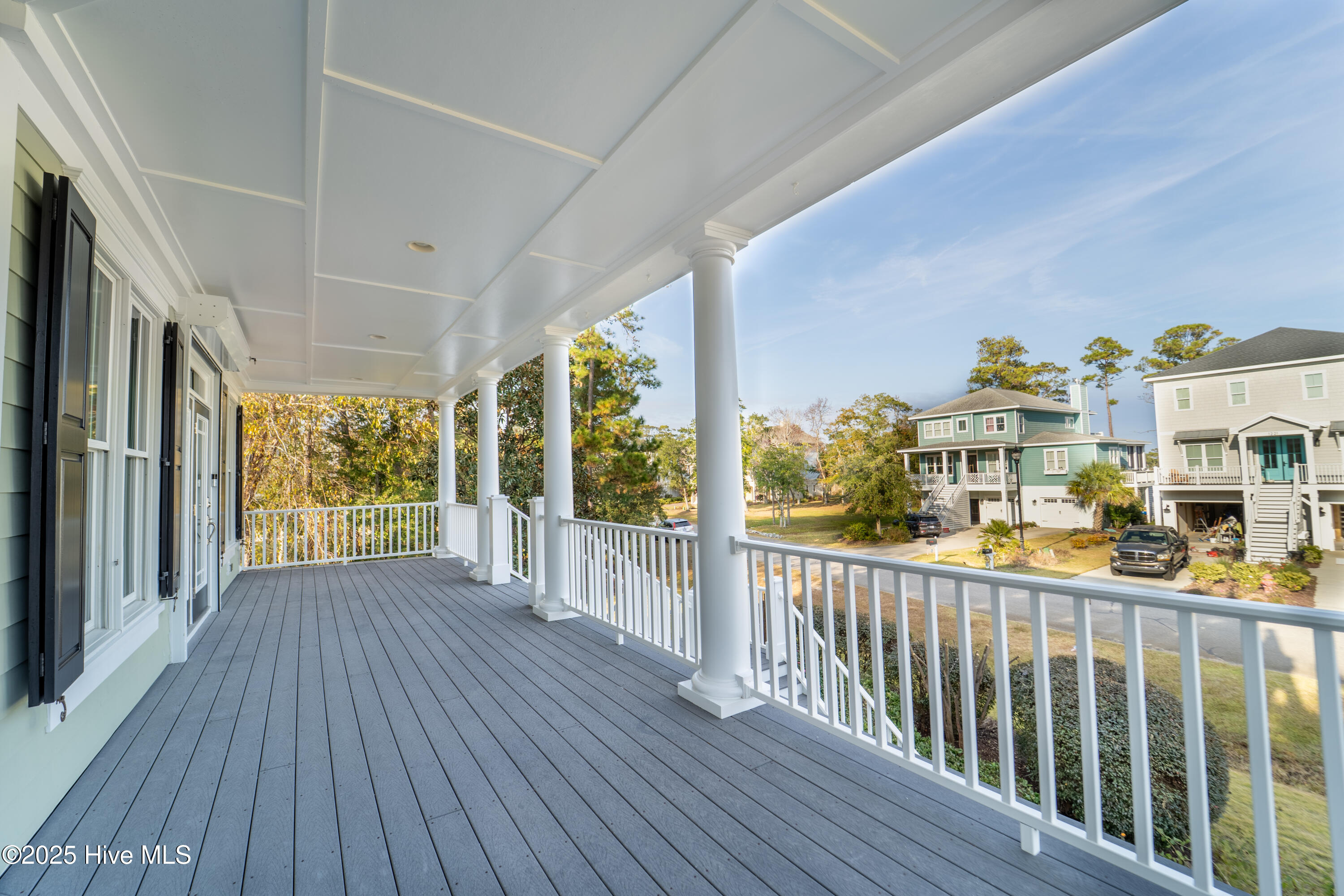 100544642 | Photo 55