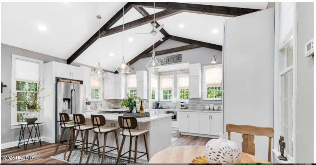 100539147 | Photo 11