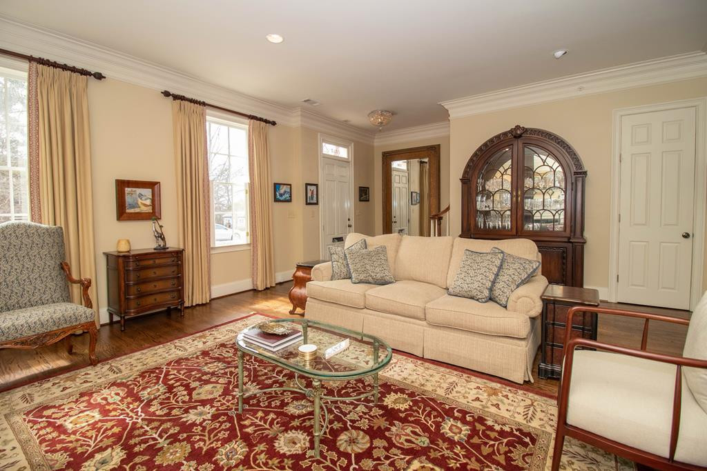 352 Park Avenue SW, Aiken, SC 29801 Listing Photo  4