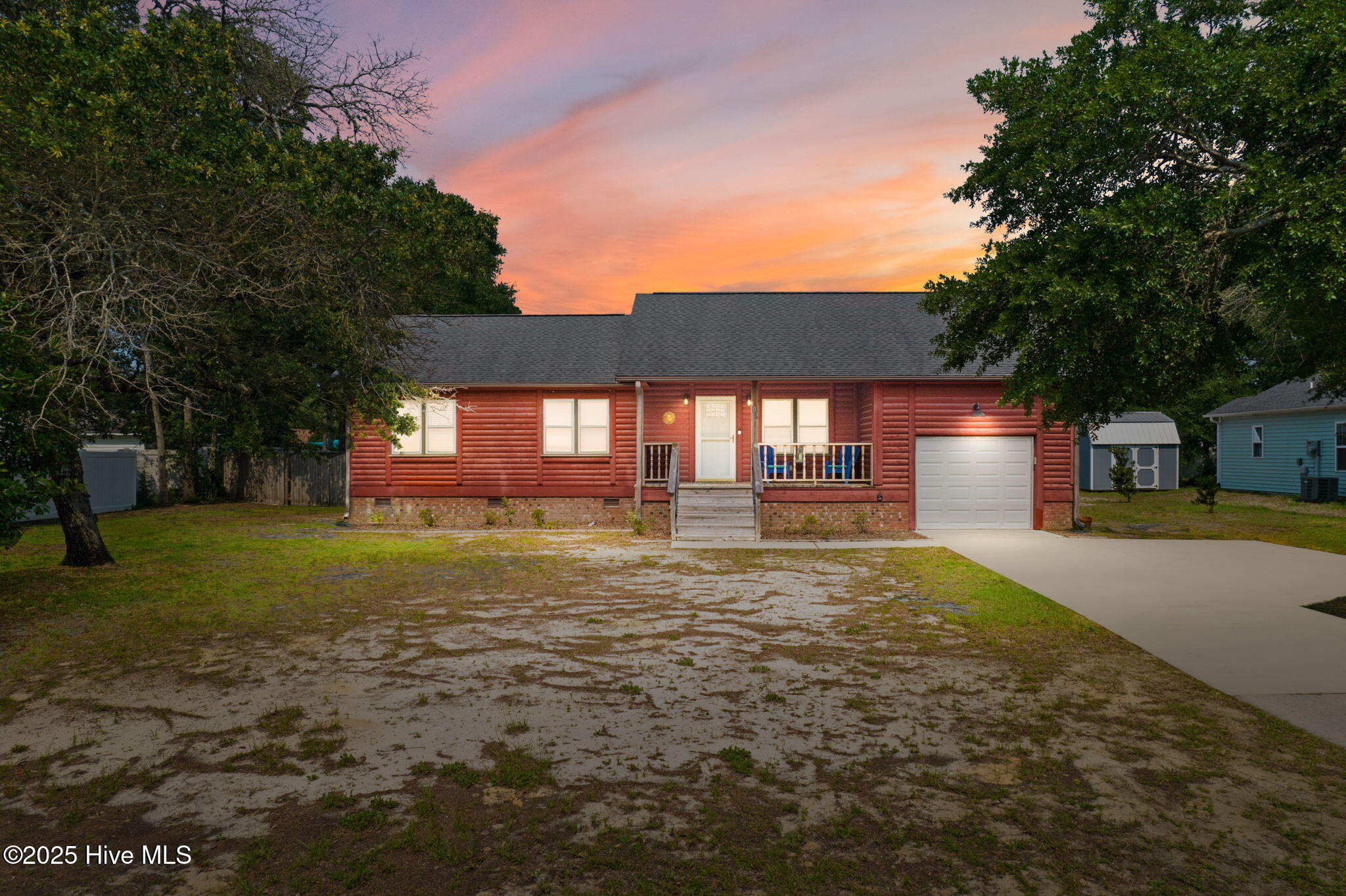 Homes for sale in Oak Island, NC | 103 Ne 17Th St, Oak Island, NC 28465 | MLS# 100511557