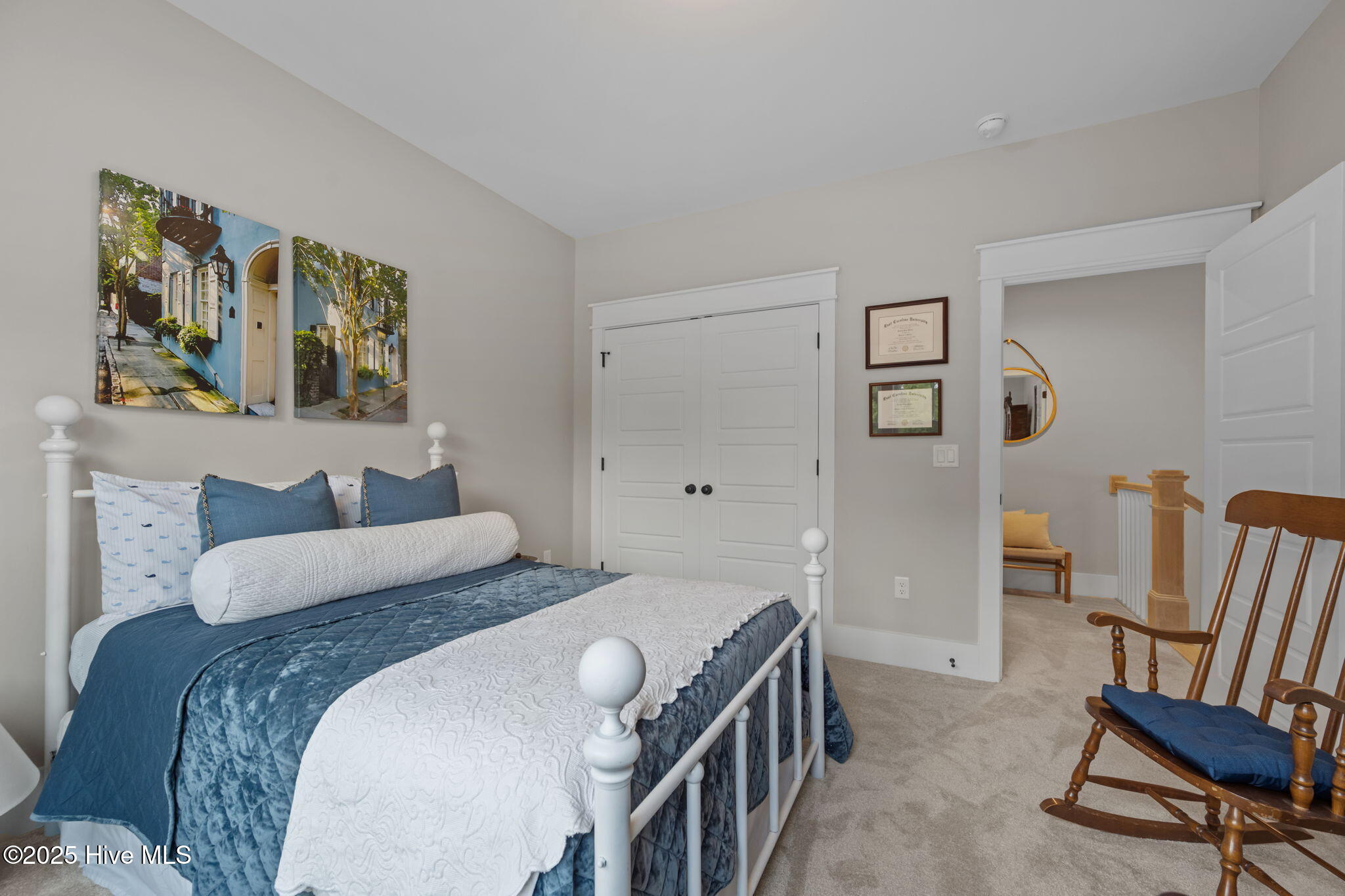 100535671 | Photo 29