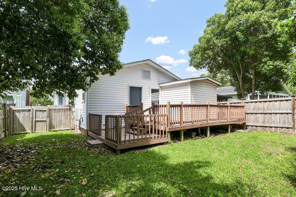 100508379 | Photo 31