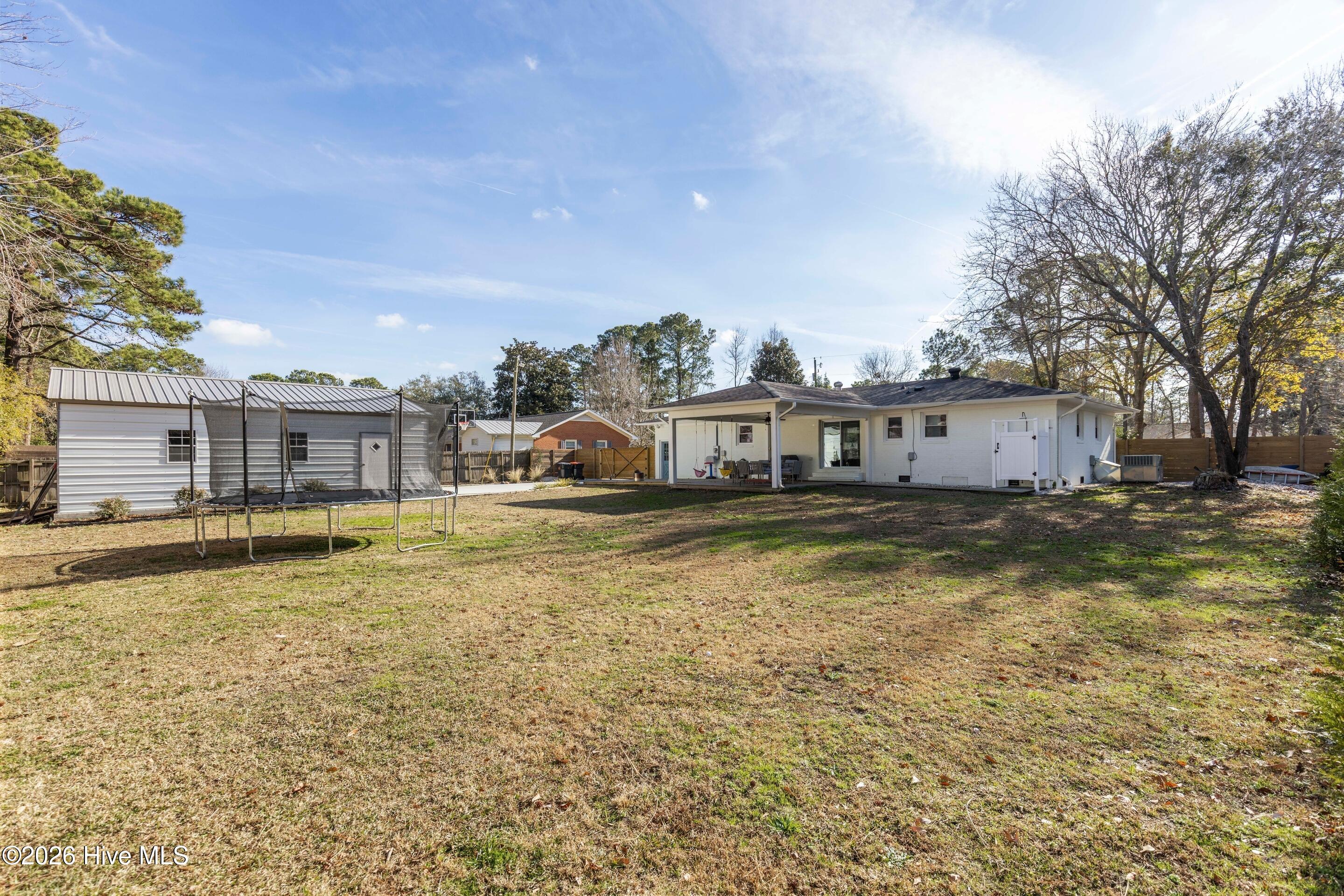 100547942 | Photo 60