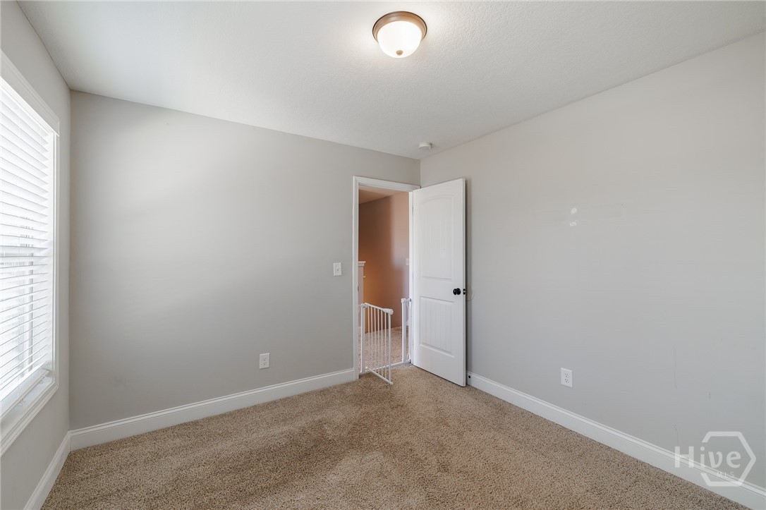 271 Oxmoor Close